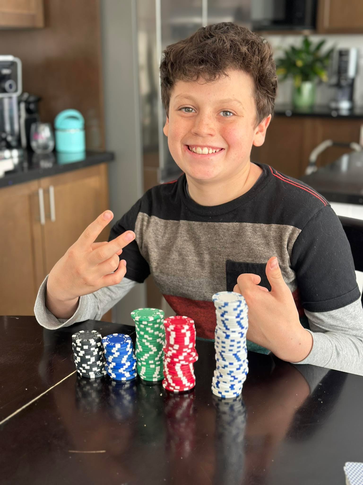 Teaching Chloe how to play poker and this guy cleans house multiple times… to bad it wasn’t for money! 😜😂 #SpringBreak