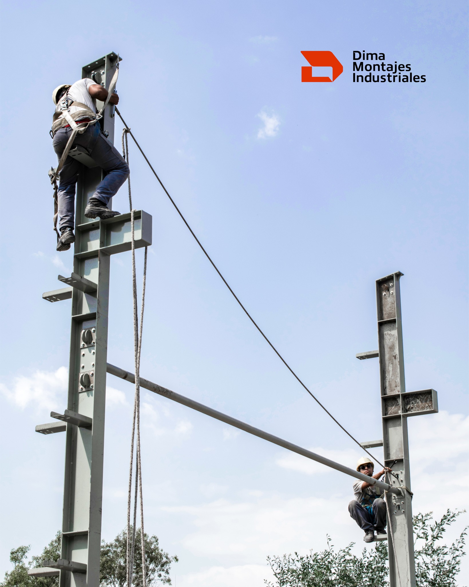 Nada se mueve sin un equipo que sepa coordinar, anticipar y resolver. 🏗️
En obra, el trabajo en conjunto es lo que sostiene cada resultado. 👷🏻🤝🏻
#TrabajoEnEquipo #Montaje #ObraIndustrial #Compromiso