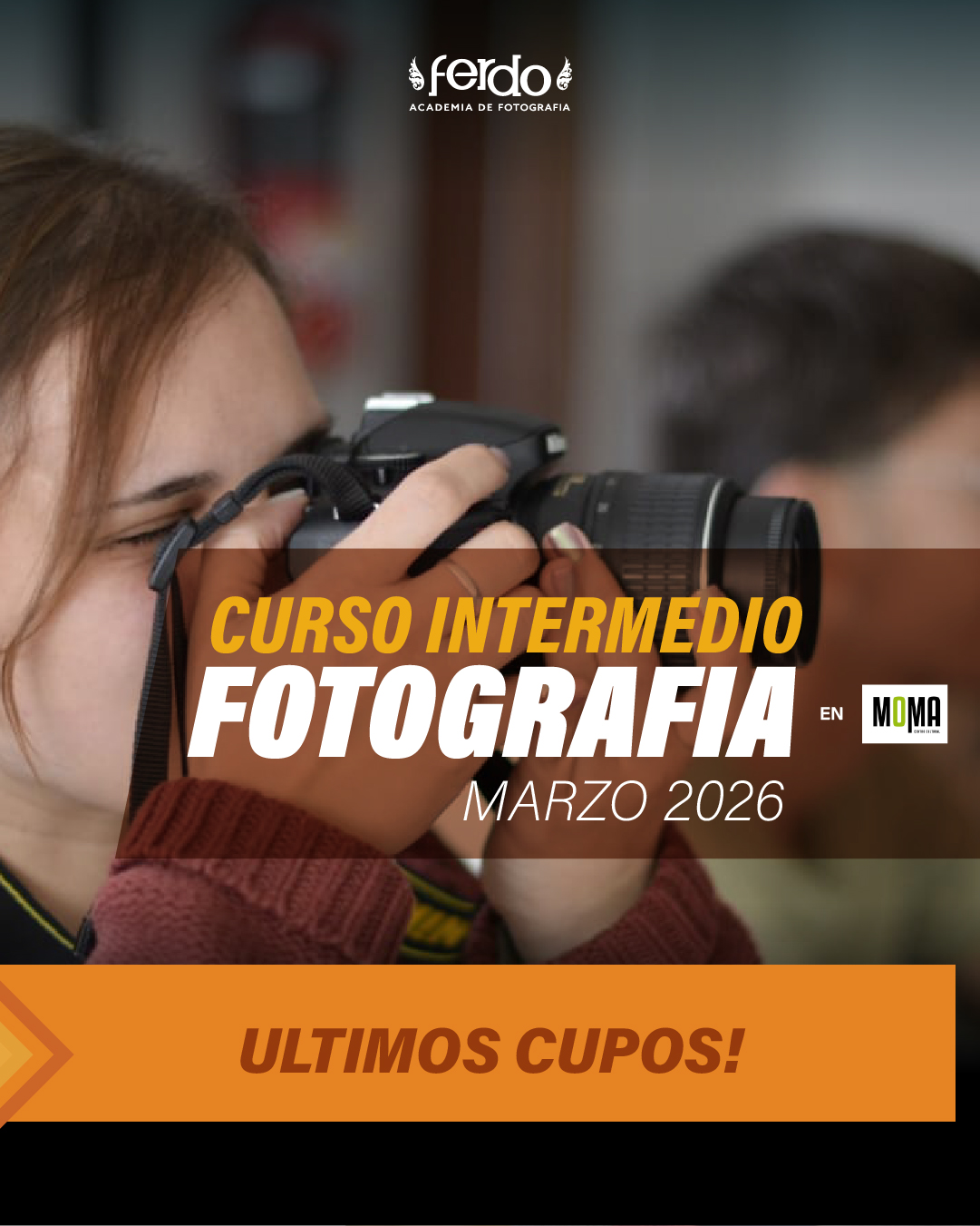 📸 CURSO INTERMEDIO DE FOTOGRAFÍA – BARILOCHE
Si ya sabés usar el modo manual,
este curso va a cambiar tu forma de fotografiar.
📚 12 clases presenciales
👥 Grupos reducidos (máx. 10 alumnos)
📍 MOMA – Melipal / Bariloche
🗓 Inicio: Miércoles 18 de Marzo
⏰ 19 a 21h
📷 ¿Qué vas a aprender?
• Retrato
• Fotografía de paisajes
• Técnicas de iluminación con flash
• Revelado profesional en Lightroom
• Salidas prácticas guiadas
✅ Requisito
Saber usar la cámara en modo manual
(exposición, diafragma y velocidad).
🎒 Se recomienda trípode (opcional)
📲 Reservá tu lugar por WhatsApp (link en bio)