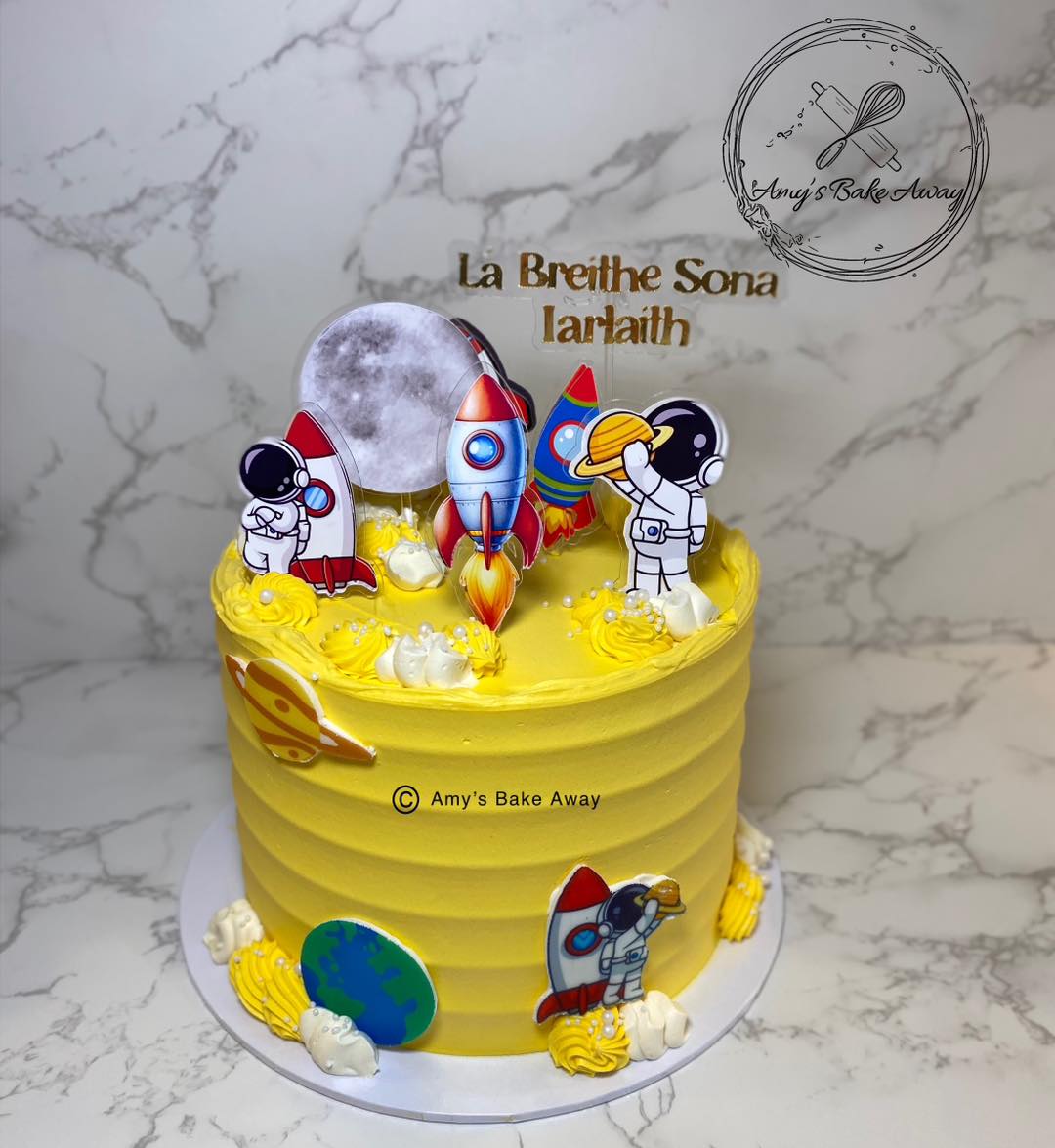Astronauts & Rockets π πͺ
.
.
#dublincakes #dublinbaker #customcakes #amysbakeaway #smallcake #austronaut #astronautcake #spacethemedcake #spacethemedcakes