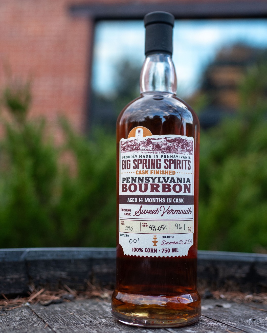 Only 234 bottles made! ๐ฒ
This 100% Corn PA Whiskey began its journey with over 5 years in traditional oak barrels, developing classic brown sugar and caramel notes. After blending, the batch spent its final 14 months in an authentic Spanish Vermouth cask, where it absorbed the rich notes of fortified wine. ๐ท๐ช๐ธ
The Vermouth cask adds sweetness, richness, and depth to our Corn Whiskey. 14 months in the cask introduced notes of dried fruit, molasses, and brown sugar, building on the distinct caramel-sweetened profile with a balanced, slightly nutty finish. In the rich, dessert-like body, you'll find thyme, cocoa, eucalyptus, and caramelized plum that enhance the whiskey's flavor. Suitable for sipping neat, on the rocks, or in cocktails, especially a Manhattan. A good option for whiskey enthusiasts looking for a distinctive taste.
Aged 5.5 years in oak + 14 months in Spanish Sweet Vermouth Cask โข 96.1 proof โข 48.0% abv
Preorders open now! Head to the shop link in our bio for more info
๐ Attendees at Monday's An Irish Dinner and Whiskey Tasting will get a sneak peek at this one! It will be presented during a guided tasting, alongside one other Big Spring whiskey and 4 Irish selections. Find tickets at bigspringspirits.com