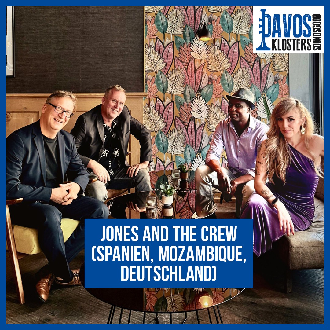 ✨From Sevilla to Berlin – and now to the @jazzdavosklosters 🌎Meet Jones and the Crew – internationales Blues-Trio mit der unglaublichen Txako Jones 💙 an der Front!🎤🔥🎷💃 It’s Blues time in Davos – let’s dance!
📸 Tag deine Blues-Buddies und sag uns: Welcher Song bringt dich sofort auf die Tanzfläche?👇
.
.
.
.
.
#JonesAndTheCrew #TxakoJones #BluesVibes #SoulfulSounds #LiveMusicLovers #ConcertMood #GrooveCrew #LiveMusic #Blues #SwissMusicVibes #SoundsGoodFestival #LiveMusic #JazzDavosKlosters #DavosKlosters #SummerJazz #LiveMusicSwizterland #Graubünden #LiveMusic #FestivalVibes #SoundsGood2026 #beatsandbrass