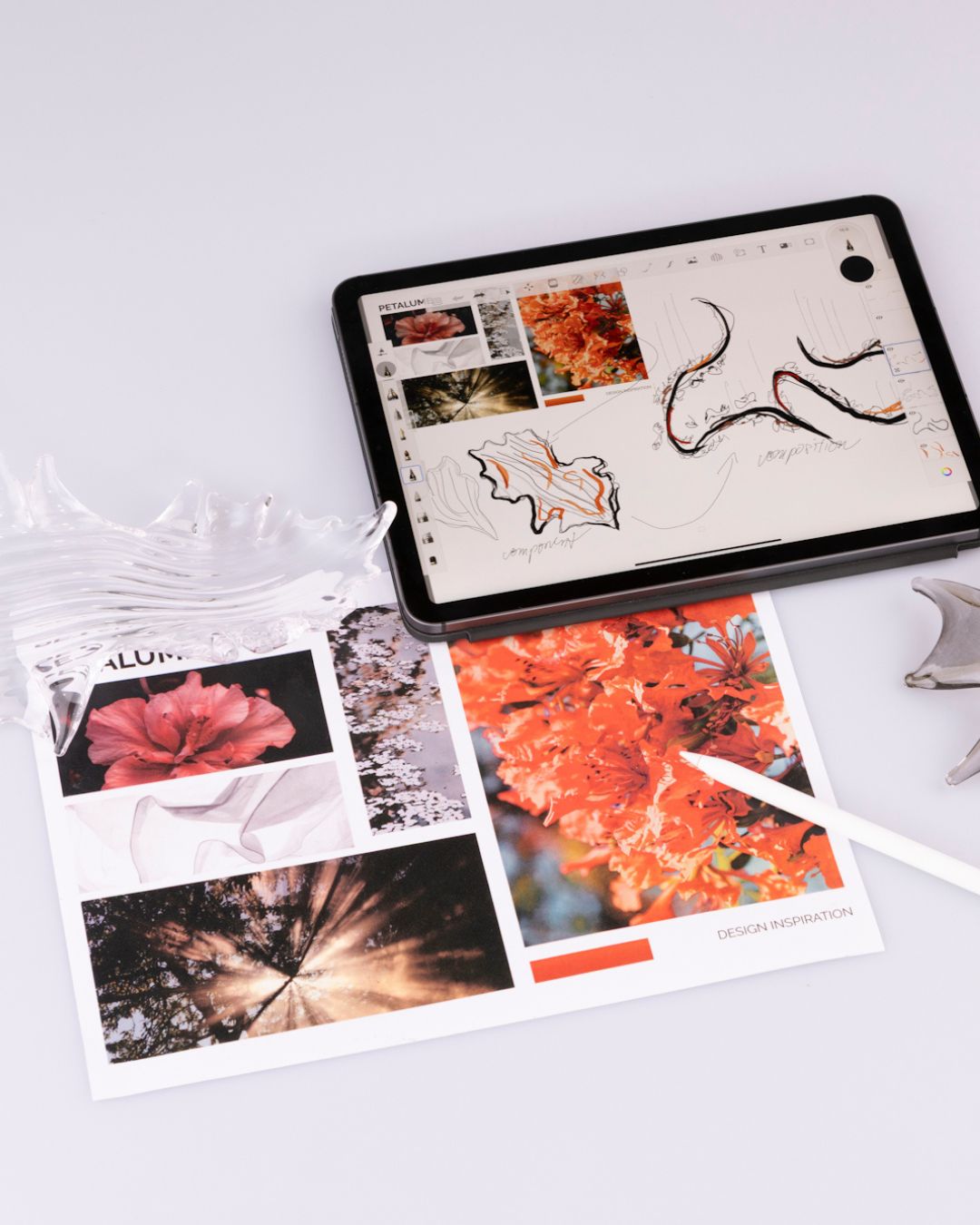 Introducing Petalume – an organic pendant light reminiscent of falling petals 🌸✨. Their natural movement in the breeze, and the moment they touch the water's surface and let themselves be carried silently by the current 🤍. Every detail feels like a captured instant – delicate, fluid, unrepeatable. This designer light brings not only illumination to a space, but an atmosphere that transforms it into a calm and harmonious composition.
Představujeme vám Petalume – organické závěsné svítidlo, které připomíná padající okvětní lístky 🌸✨. Jejich přirozený pohyb ve větru i moment, kdy se dotknou vodní hladiny a nechají se tiše unášet proudem 🤍.
Každý detail působí jako zachycený okamžik – jemný, plynulý, neopakovatelný. Svítidlo tak nevytváří jen světlo, ale i atmosféru, která prostor proměňuje v klidnou a harmonickou kompozici.
#CrystalChandelier #CzechCrystal #LuxuryDesign #Craftsmanship #PrecisionWork #InteriorDesign #Architecture #DesignInspiration #StatementLighting #LuxuryInteriors #LightAndDesign #Handcrafted #Elegance #TimelessStyle #elitebohemia