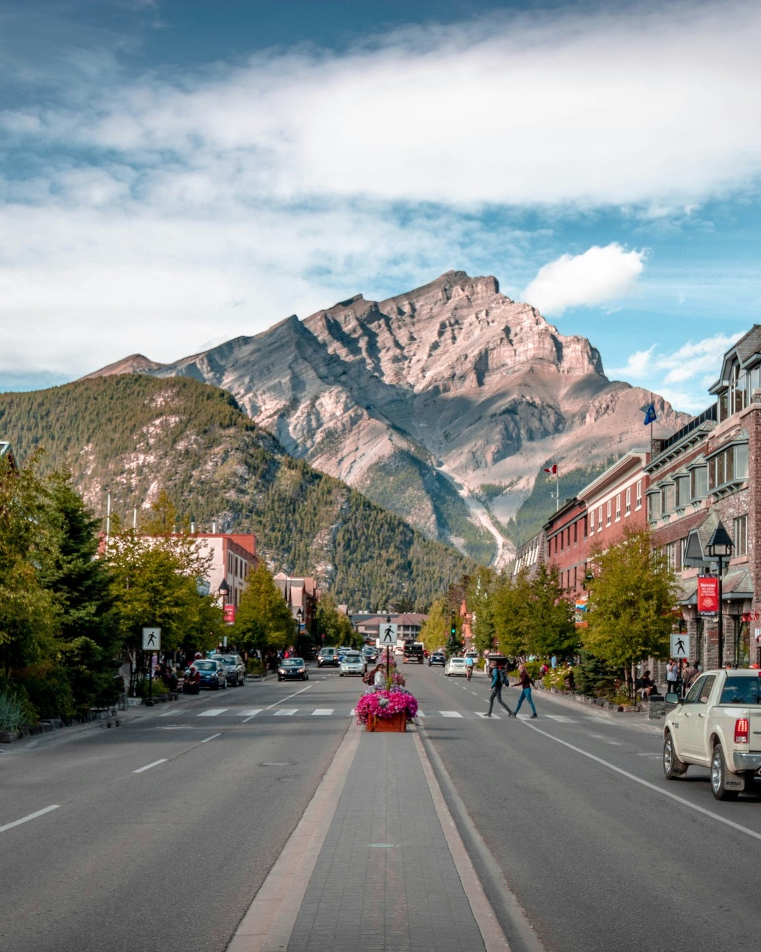 Claire's just booked something very special....
A brilliant family Canada itinerary with a bit of everything - mountain scenery in Banff, the journey up through the ice fields to Jasper, a stay at the Fairmont Chateau Lake Louise, wildlife experiences on Vancouver Island, and city time in Vancouver.
It’s always lovely when a trip comes together in a way that feels so personal to the family it’s been built for.
#CanadaTravel #Banff #LakeLouise #VancouverIsland #CanadianRockies