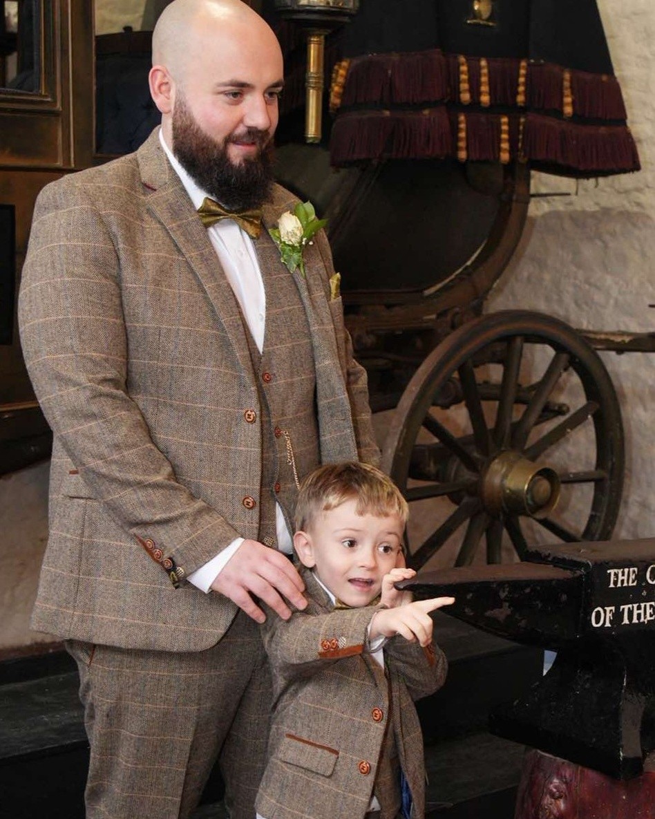 Its just too cute of a picture not to share, not only does it show case a fantastic beard but the live between father and son on their big day in Jan!