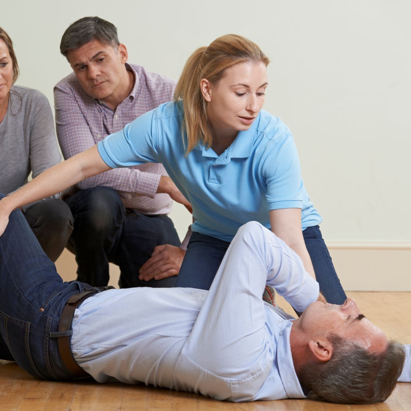 Confidence in an emergency
If someone collapsed near you today, would you feel confident helping?
Many people say they would want to help, but worry about doing the wrong thing.
The good news is that the basics of first aid are straightforward once you have practised them.
Skills such as CPR, defibrillator use, bleeding control, and managing choking can be learned quickly and practised in a supportive environment.
Confidence often comes from simply understanding what to do first.
If you would like to learn practical first aid skills, we run regular regulated courses here in Milton Keynes.
https://training.dtmk.co.uk
enquiries@dtmk.co.uk
01908 112111
#DTMK #FirstAid #FirstAidTraining #MiltonKeynes #Bletchley #CommunitySafety #PreparedPeople #EmergencySkills