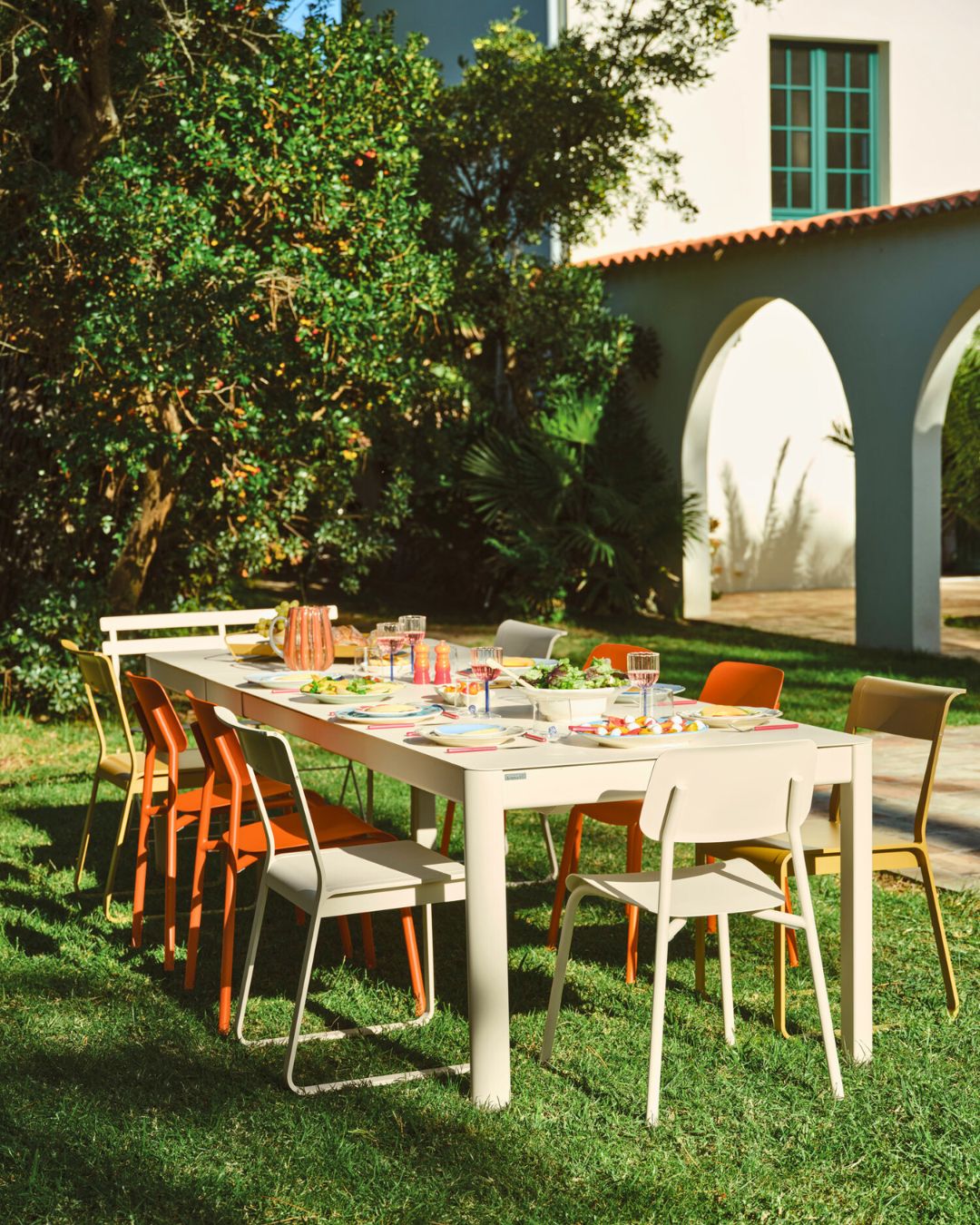 🌿 Derniers jours pour la Fermob Week chez Madera !
Jusqu’au 22 mars, découvrez en magasin les nouveaux coloris du mobilier d’extérieur Fermob.
🎁 Offre spéciale : la collection Bistro Fermob offerte dès 500€ d’achat.
📍 Rendez-vous en boutique pour en profiter !