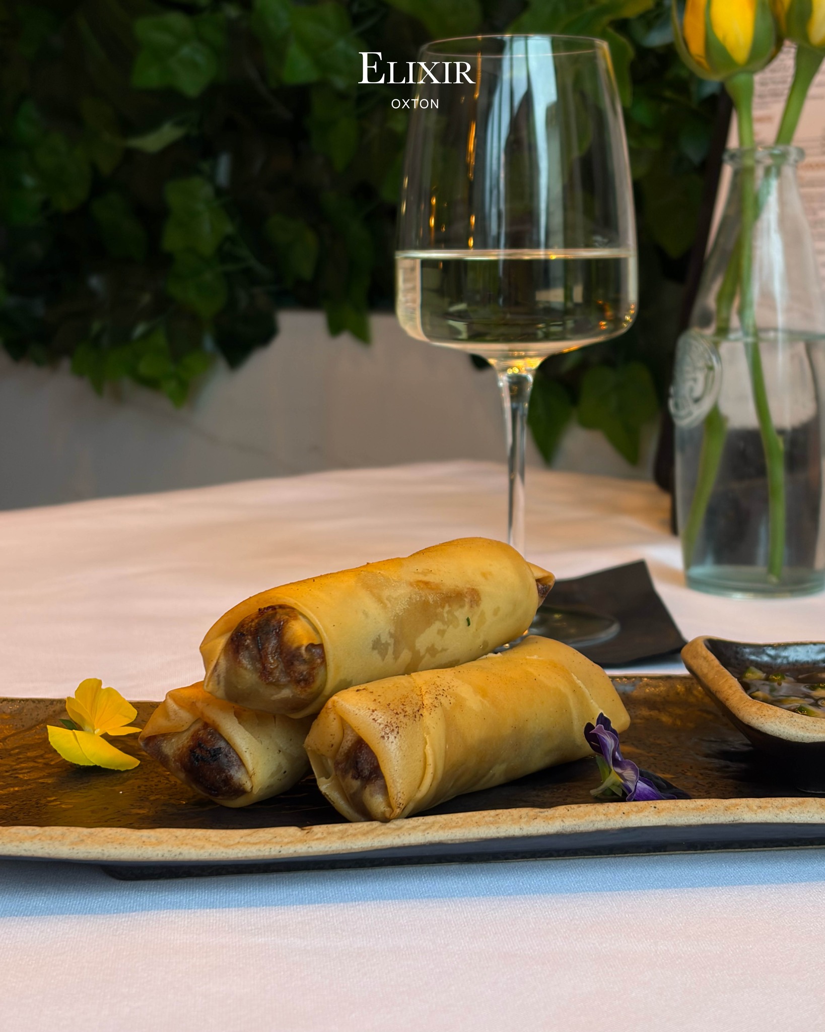 Have you tried our Crispy Duck Spring rolls? 🤤
Book your table now and experience it for yourself.
🔗 https://togo.uk.com/makebookingv2.aspx?venueid=1305&nv=true
✨
#Elixir #tapas #Cocktails #Wirral #oxton #wirral #oxton #foodie #elixir #restaurant #wirralbusiness #elixirrestaurant #elixiroxton #breakfast #supportlocal