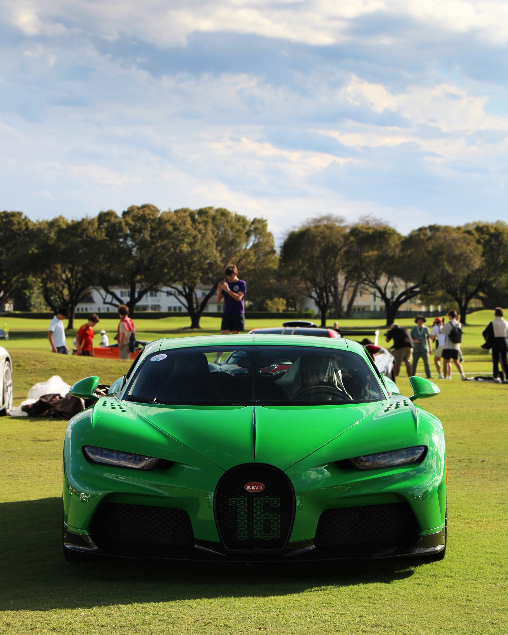 A Bugatti Chiron Super Sport at @modaevents_official in Miami 🌴 Worth a few million dollars and featuring an insane 1,578 horsepower with a top speed of 273 mph!
💻 StephenCookMedia.com
#modamiami #modamiami2026 #bugatti #bugattichiron #chironsupersport #bugattichironsupersport #miami #miamiflorida #supercar #supercars #exoticcar #exoticcars #hypercar #hypercars #luxurycar #luxurycars #luxurylifestyle #luxurylife #luxurystyle #luxurygram #luxuryliving #luxurygoals #miamigram #scm2178 #modaevents #miamilife #miamilifestyle #coralgables #thebiltmoremiami #thebiltmorecoralgables
