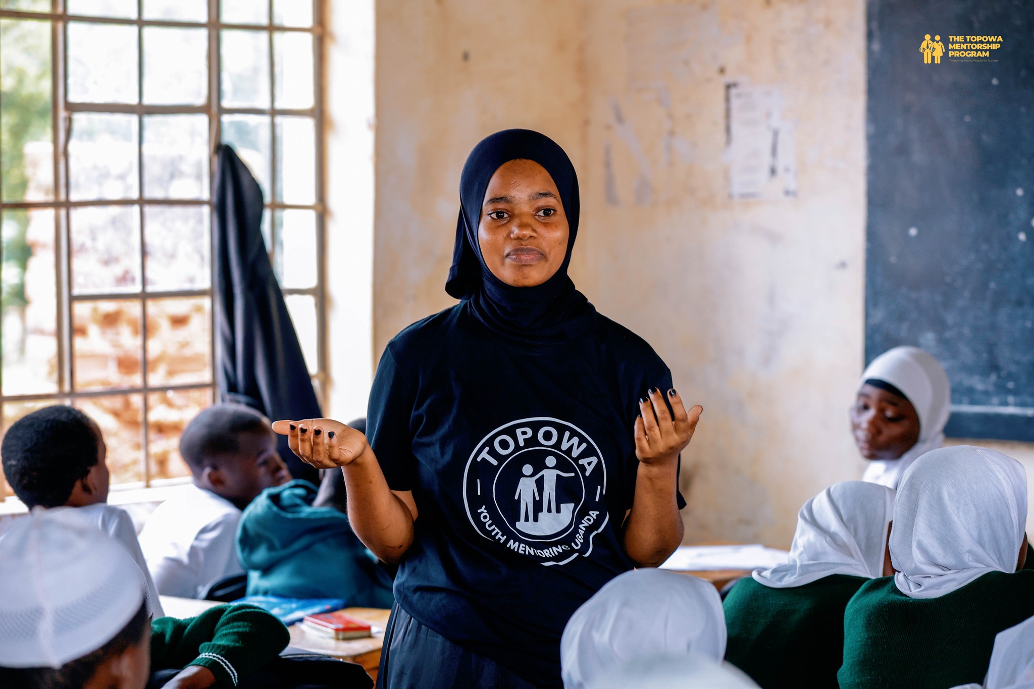 The mentorship session at Mende Kalema Memorial Secondary School was a powerful reminder of how important it is to guide young minds while they are still discovering who they are and the paths they want to take in life. We had meaningful conversations with the students around choices and decision making, helping them understand that the small decisions they make today can shape the kind of future they build tomorrow.
#TopowwaYouthUg
#InspireMotivateGrow
#mendekalemamemorialsecondaryschool