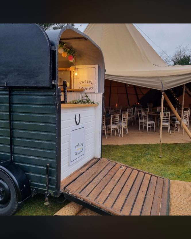 Not every venue comes with a built-in bar.
Marquees, tipis, halls and private properties are amazing wedding spaces but they often need suppliers to bring everything together.
That’s exactly where mobile bars shine🍋🥂
👉 Visit www.12lemons.co.uk to learn more
12 Lemons - Scotland’s Go-To Mobile Bar for Relaxed, Fun Weddings
#HorseboxBar #weddingbarhireglasgow #mobileweddingbar #scottishwedding #glasgowwedding