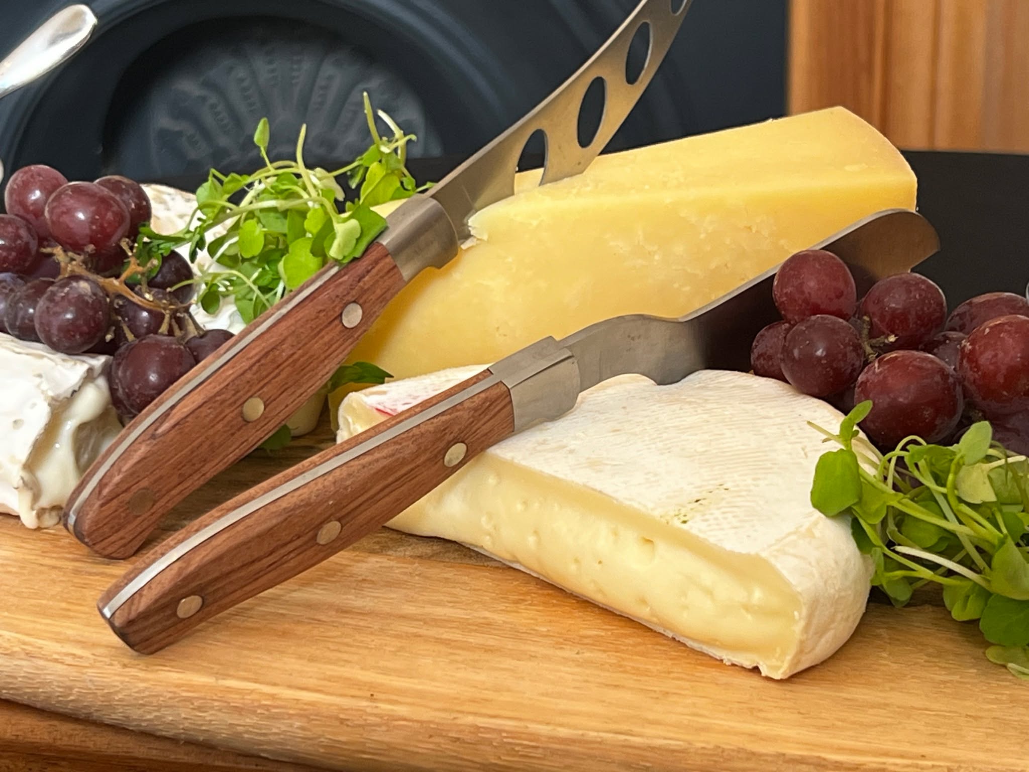 With the sun peaking through it's great to see the garden party bookings starting to come in for spring and summer.
This is such a lovely, casual way to entertain through the summer months and our garden parties never fail to impress!
#gardenparties #reading #local #caterer #henley #summer #oxfordshire #privatechef #buffet #party #wedding #passion #luxury #dinner #bespoke #bowlfood #dessert #finedining