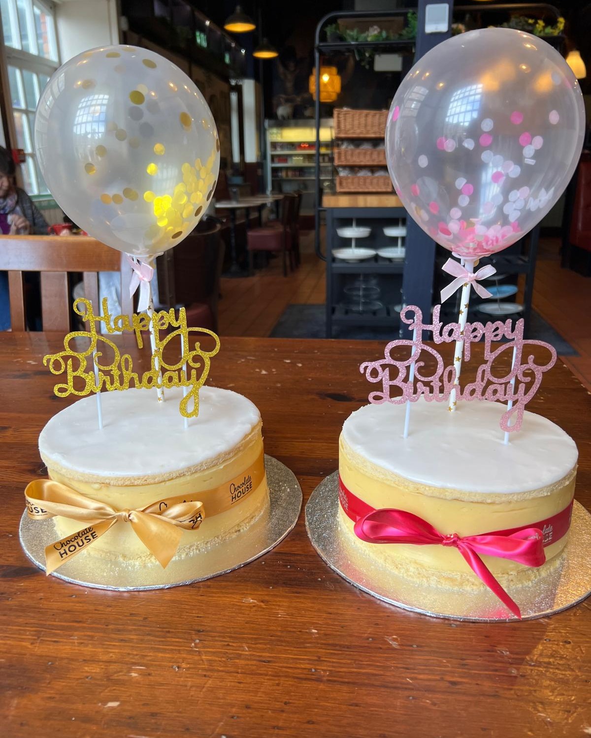 🚨 Custard Cake lovers 🚨
Got a celebration coming up? What better way to treat yourself or someone you love than with our legendary Custard Cakes? 🇬🇧 Delivered straight to your door with Parcelforce Express 24 service, you can enjoy that silky, rich custard goodness without leaving the house.
Whether you're celebrating or just embracing the weekend vibes, it's always the perfect time for cake.
Order now and enjoy: https://tinyurl.com/mtd7p45b
@everyone @followers
#CustardCake #CakeDelivery #ChocolateHouse #UKFoodie #DessertDelivered #Parcelforce #NationwideDelivery #CakeLovers #GourmetCakes #CelebrateAtHome #DessertGoals #TreatYourself #HandmadeCakes #SupportSmallBusiness #FoodByPost