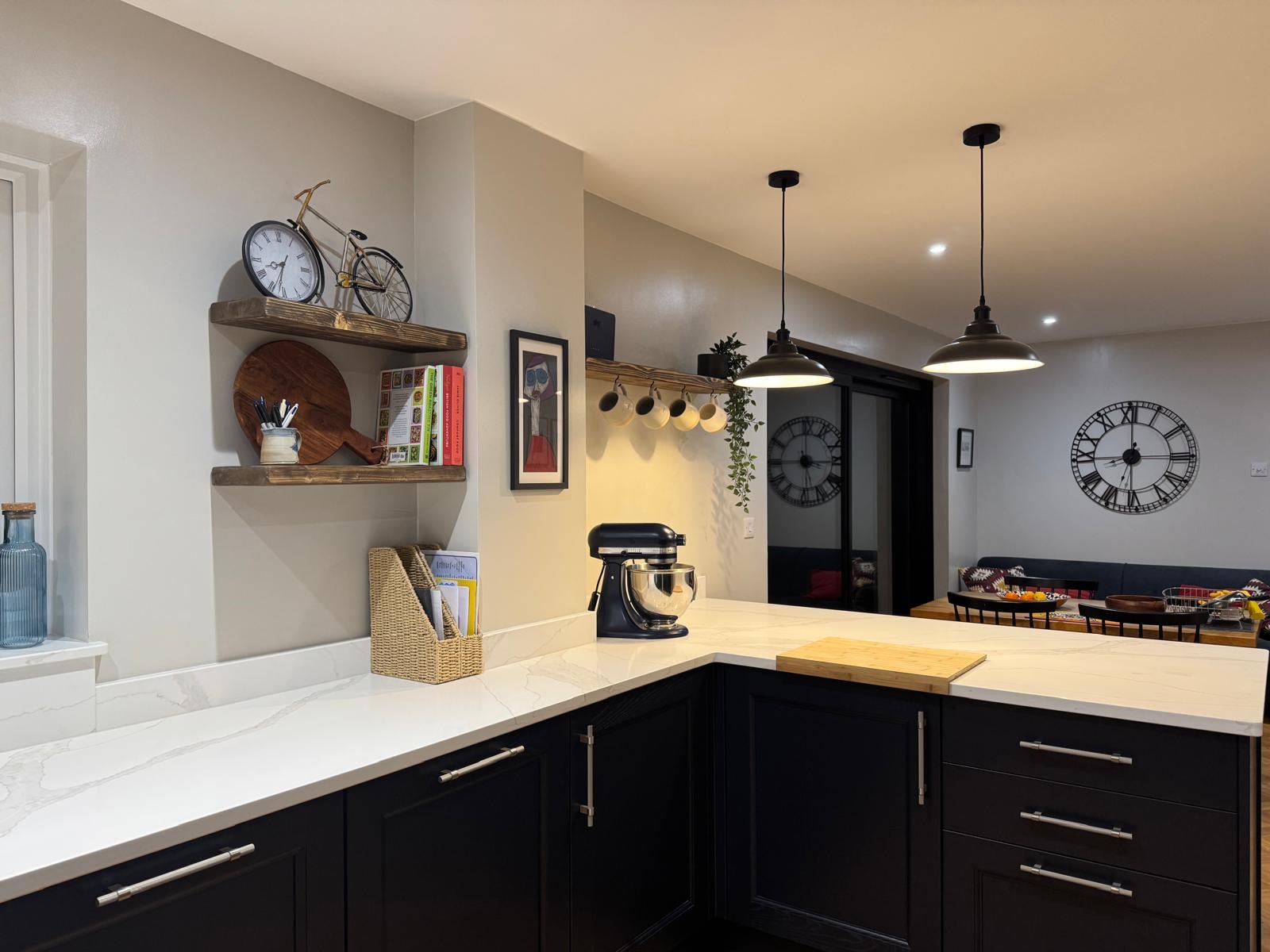 Lovely job for some lovely people! Calacatta Oro worktops š #kitchenworktops #worktopscheshire #quartzworktops #kitchenideas #homeimprovement #quartzworktop #allofourcustomersarelovelyofcourse