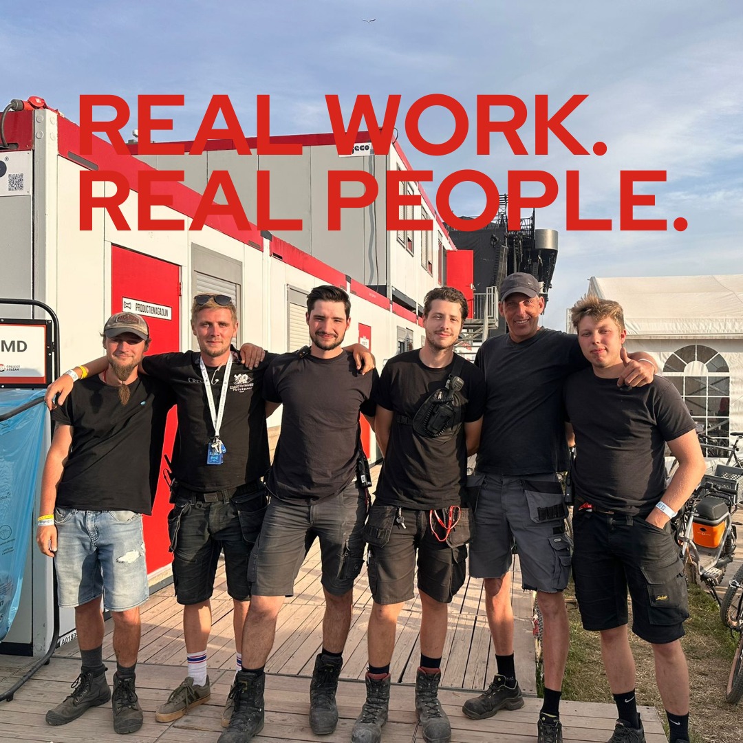 Bij Hels draait alles om mensen die op elkaar bouwen: samen vormen we een Duivels sterke familie.
#hels #eventlogistics #eventsupport