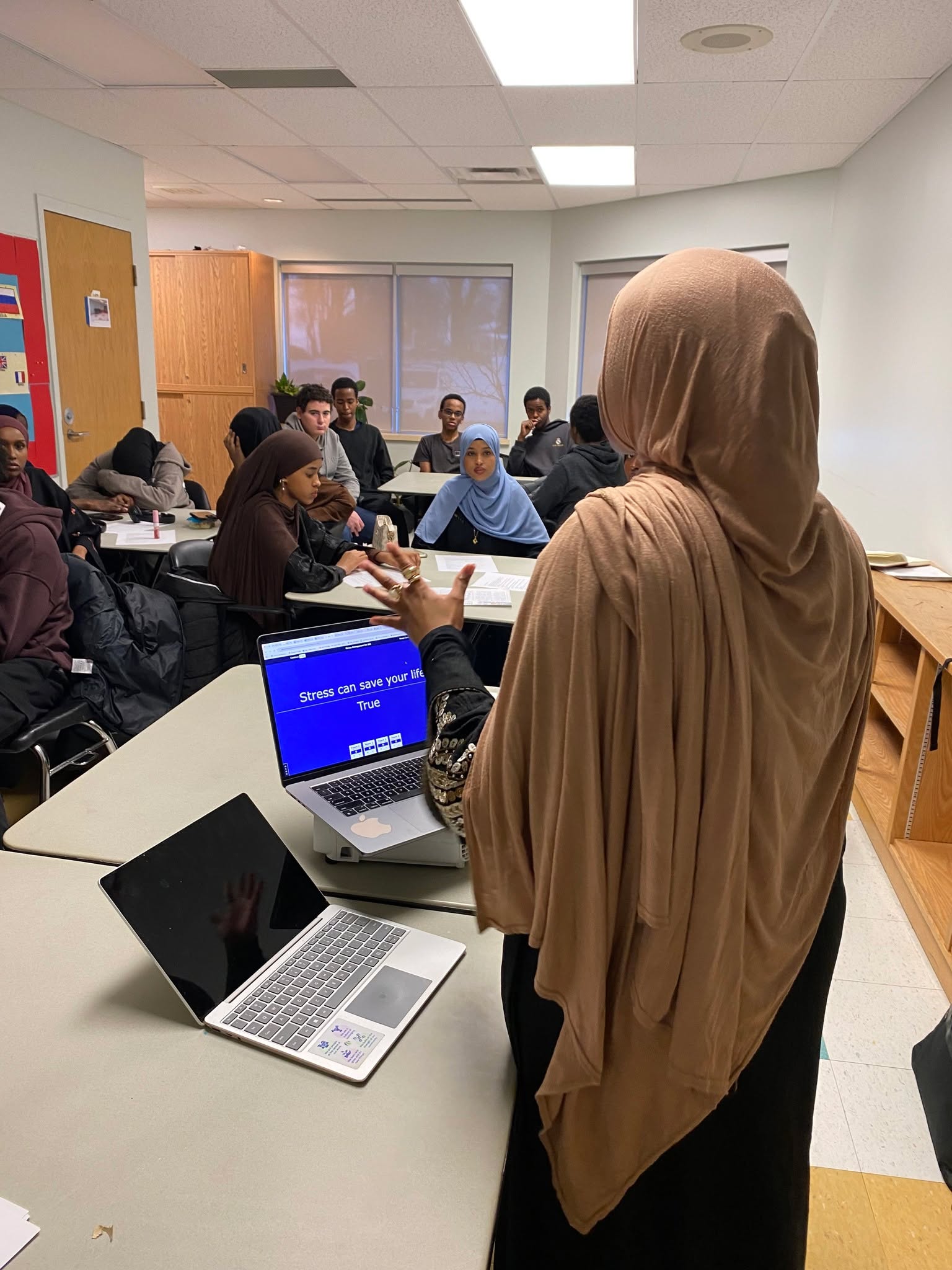 Our second BYLD Future session took place on Saturday and focused on Mental Wellness & Self-Care. 🤍
This week, youth explored what it means to support their mental health and wellbeing, while engaging in open conversations to challenge stigma and build understanding.
Together, they learned about setting healthy boundaries and explored faith-based approaches to coping and resilience, creating space for reflection, growth, and support.
We’re proud of the honesty, courage, and care shown in this session. Stay tuned for next week. ✨
#BYLDFuture #MentalWellness #YouthEmpowerment #CommunityCare #MuslimYouth #BlackYouthLeadership