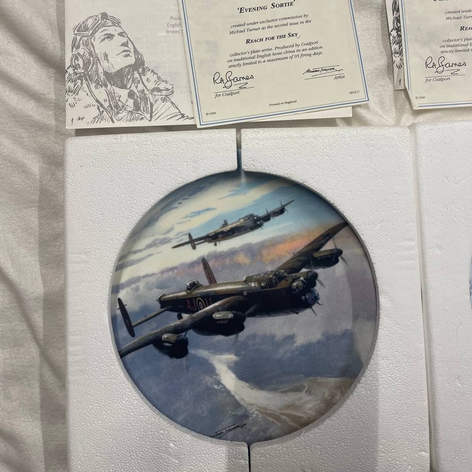 Another week, some more fantastic items for sale to share with you. Plates with certificates cost £7-10 each. Aeroplanes cost £10-15 each. These and so much more available from our amazing charity warehouse, The Circulatory!
📍At: 18 Southsea Rd, Kingston upon Thames, KT1 2EH.
⏰️Open to the public to buy from: 12-7pm Weekdays, and Saturdays from 2-6pm.
🅿️ Limited parking available in our charity yard, on street paid parking also available.
Please message us on WhatsApp if you’re interested in any of these items at: +447389074128
All profit made at the warehouse goes into our other projects supporting local residents.
We wish you a fantastic day from the STWC team!
#CircularEconomy #Reuse #Repair #Upcycle #Recycle #Charity #CharityShop #KingstonUponThames #Surbiton #NewMalden #Tolworth #Chessington #plates #aeroplanes