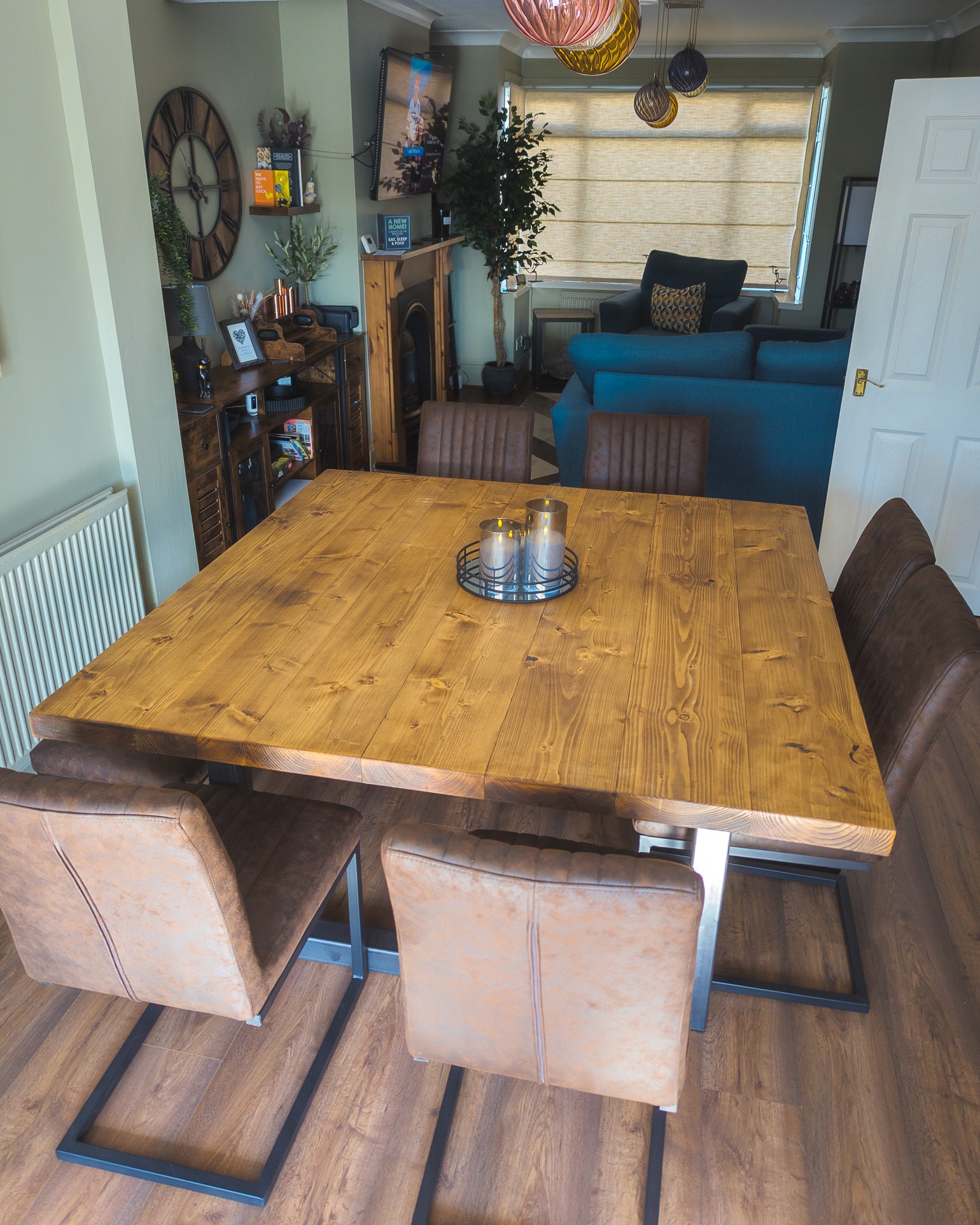 Big table, bold presence — crafted from reclaimed wood and steel made for gathering.
Order yours today and enjoy a 7.5% discount through our Easter special!
T's & C's apply.
.
.
.
#bespokefurniture #carpentry #rccfurniture #Sheffield #DarkOak