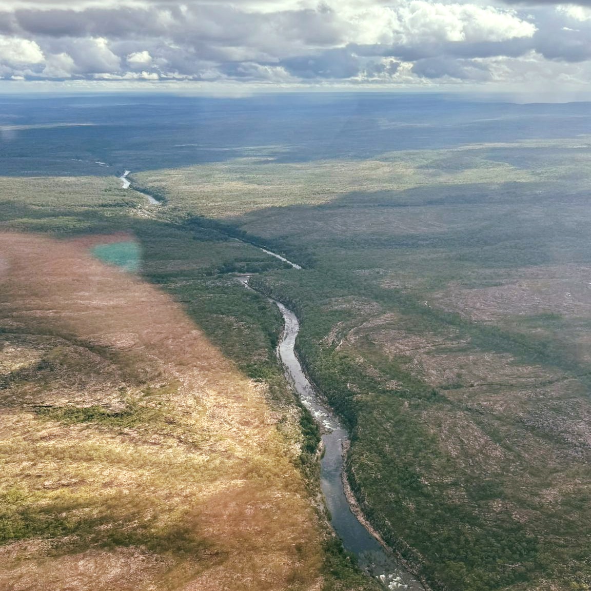 he views from the air are truly something special. 🌧️✈️
Locals can enjoy 10% off our scenic flights until 12 April.
Use code LOCAL10 when booking or call 1800 089 113.
@kakadutourism
@seekakadu