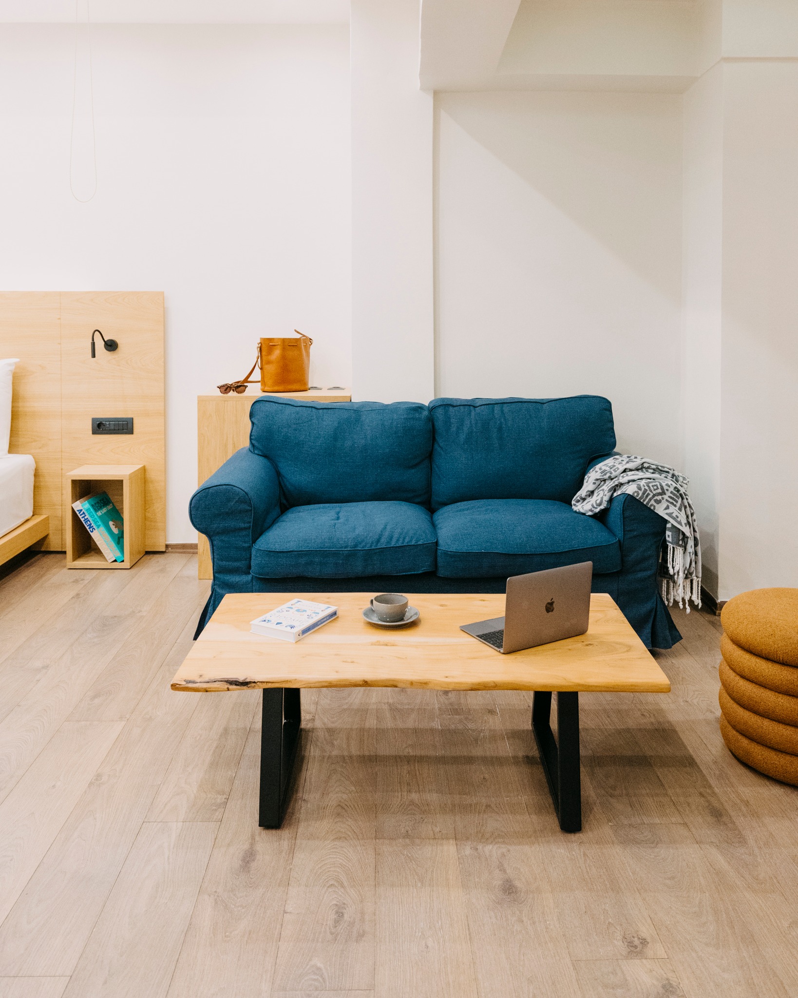 The name “Comfort Suite” speaks for itself 🌿
35 sqm of space with one double bed and two sofa beds, accommodating up to 4 guests.
Comfort also comes from the location of Arcade Hotel, with everything in the center of Athens within walking distance.
Arcade Hotel is created by travellers, for travellers.
📸 @marizacaps
#athens #athenstrip #athenshotels