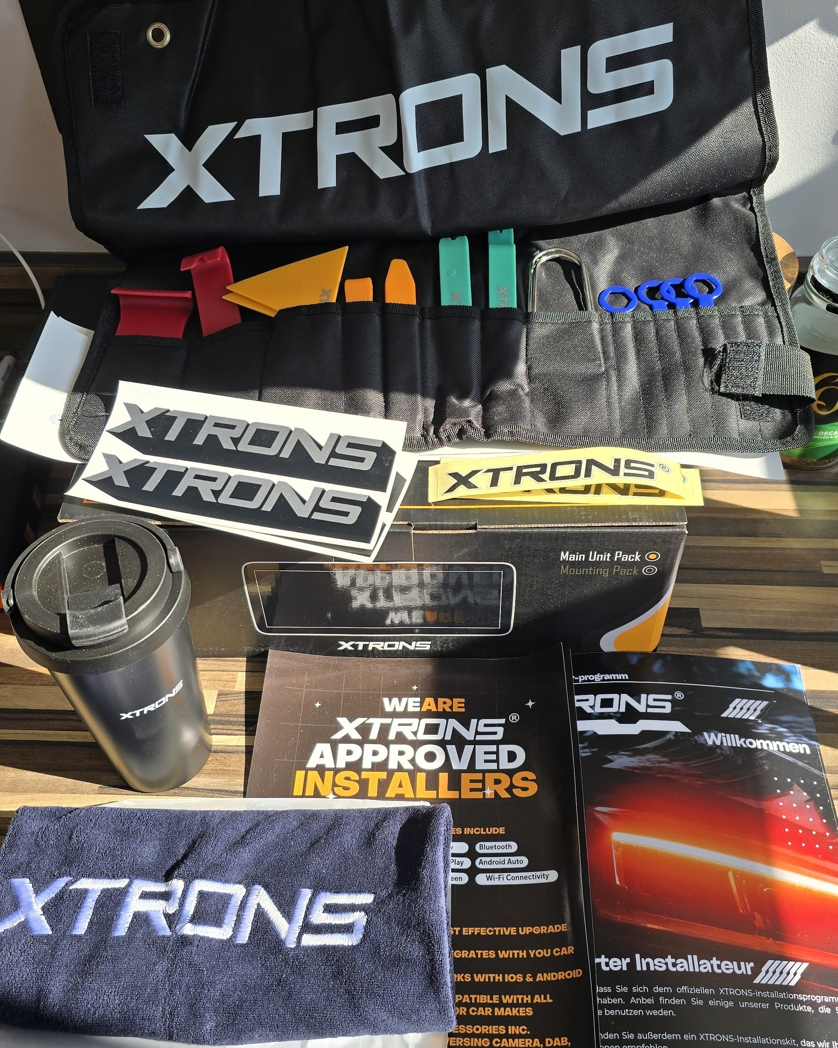 Just came home to this little surprise!!
Thank you Xtrons for the welcome pack!!
If you missed it, I'm now an authorised installer for xtrons units. :)
#xtrons #RadioUpgrade #TeslaScreen #Norfolk #Suffolk