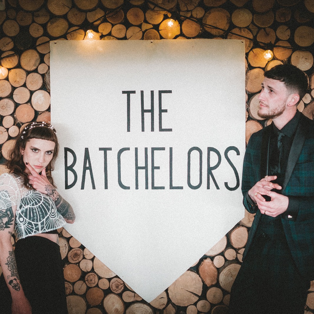 Your wedding shouldn’t feel like a template.
At Crown Lodge you have the freedom to design a day that reflects you.
Bring your favourite caterers.
Choose the entertainment you love.
Create something personal, relaxed and unforgettable.
We provide the space, the bar and the atmosphere.
You bring the personality.
📷 @benjinorthphotography
#crownlodgekent #diywedding #woodlandwedding #rusticweddingvibes #bridegandgroom #weddingday #justmarried #alternativewedding #rockyourstyle #weddingphotographer