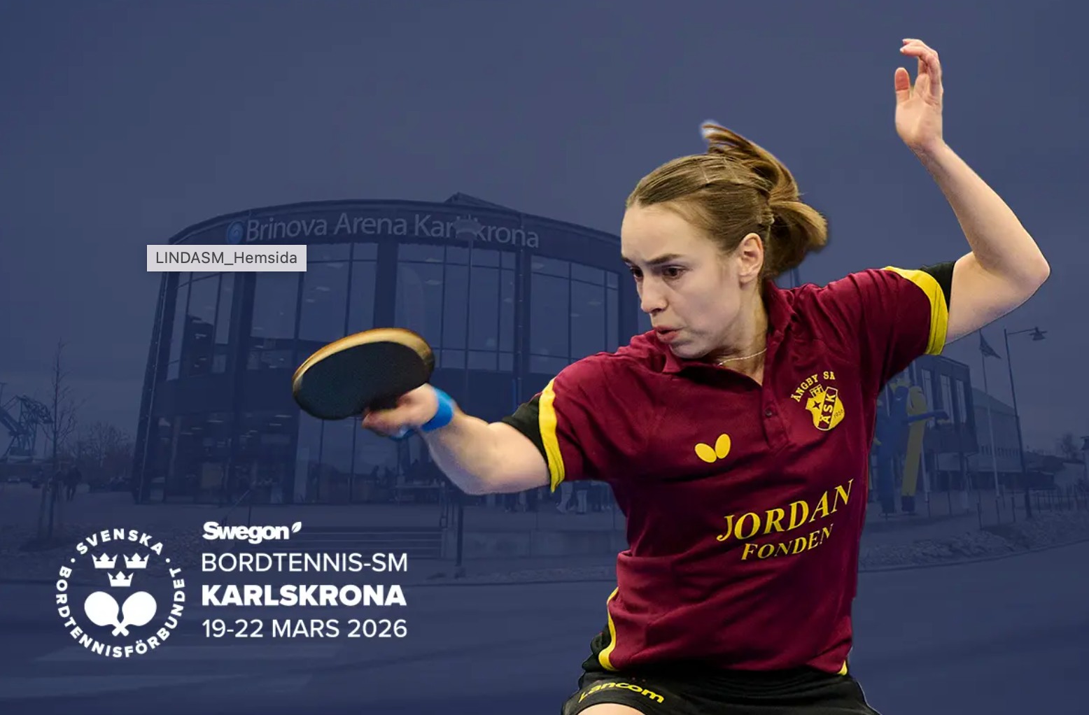 LINDA KLAR FÖR FINAL & ELIAS KÄMPADE STENHÅRT!
Vilken SM-helg våra spelare har gett oss i Karlskrona!
💛 Linda Bergström är klar för FINAL i damsingel!
Linda vann sin semifinal och möter Stina Källberg i finalen som börjar ca kl16:30. Förra året besegrade Linda Stina i finalen och tog hem guldet, nu siktar hon på att upprepa bedriften!
💛 Elias Ranefur – Semifinal i herrsingel
Elias gav Anton Källberg en OTROLIGT spännande semifinal där de turades om att leda och ta set. Tyvärr räckte det inte hela vägen den här gången, men vilken fantastisk prestation och vilken match! Vi är så himla stolta över dig, Elias!
Nu kör vi Linda – hela Ängby hejar på dig! 🏓💛
#ÄngbySK #BordtennisSM #Karlskrona