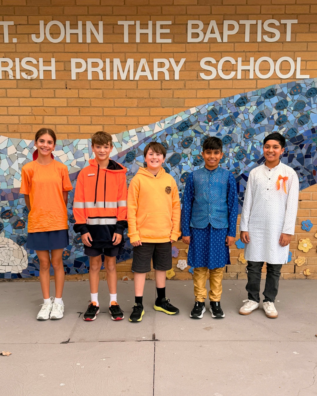 Harmony Day was a wonderful celebration of unity and diversity 🧡
It was fantastic to see our students proudly representing their culture, heritage and the message that everyone belongs.
Our diverse stories are what make the SJB community so special. 🧡
#HarmonyDay #EveryoneBelongs #SJBCommunity #Diversity #SJB2026 #stjohnthebaptistprimaryferntreegully #melbournecatholicschools #lightingtheirpath #catholiceducation #EmpoweredToThrive #MACSMoreThanEducation