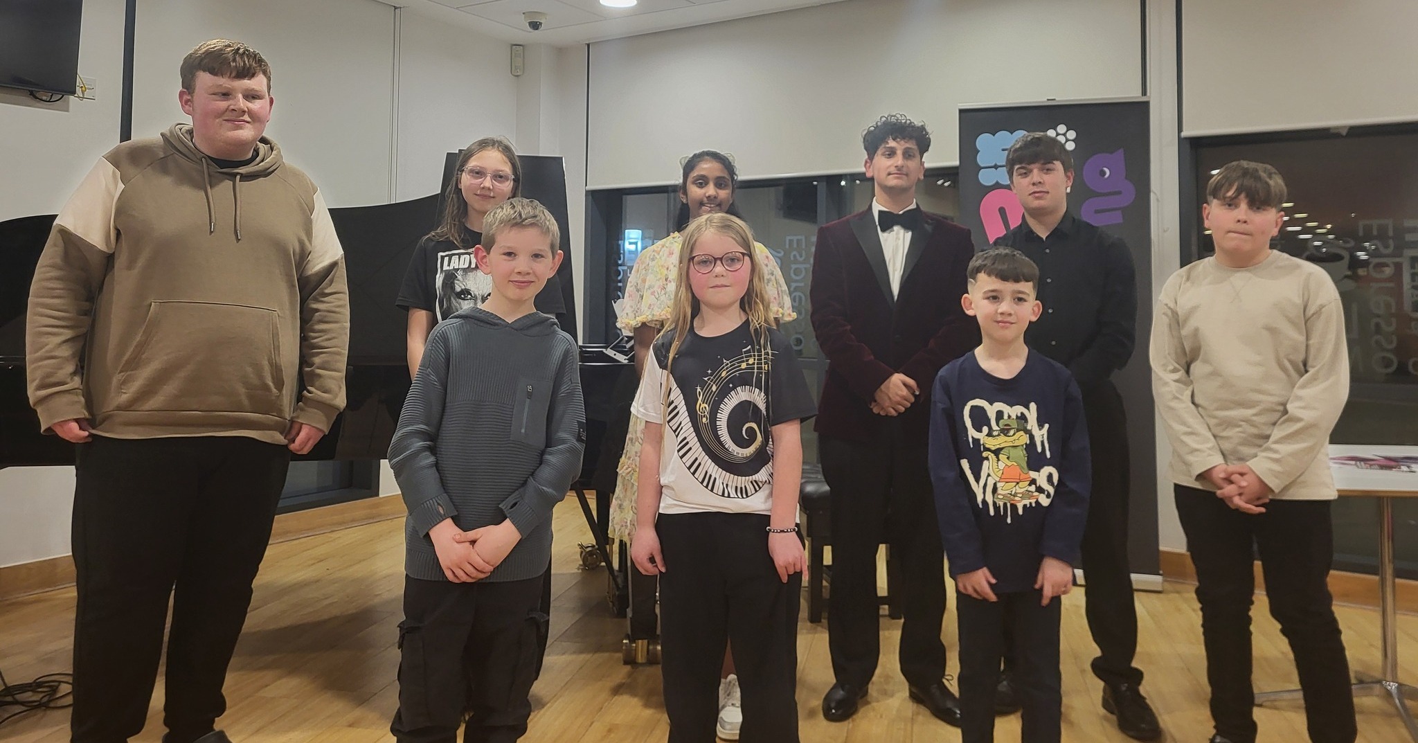 Last Night we had the first of our Piano Festival events, featuring a range of performances from Mozarts classics, to minimalist pieces and event some superb improvisation. 🎶🎹
We've still got our special Friday night event featuring Libby Burgess to look forward to. 🌟
Grab your FREE tickets through the link in our bio!
#rotherhamopportunities #rotherhamlovesmusic #localartists #creative #youngperformers #music #freeevent #liveperformance #creativity #freeexperience #musicopportunity #thingstodo #rotherham #musicians #youngpeople #fyp #RotherhamIsWonderful #talentshowcase #musiceducation #MusicLearning #MusicEducationMatters #livemusic #piano #Riversidehouse #riverside