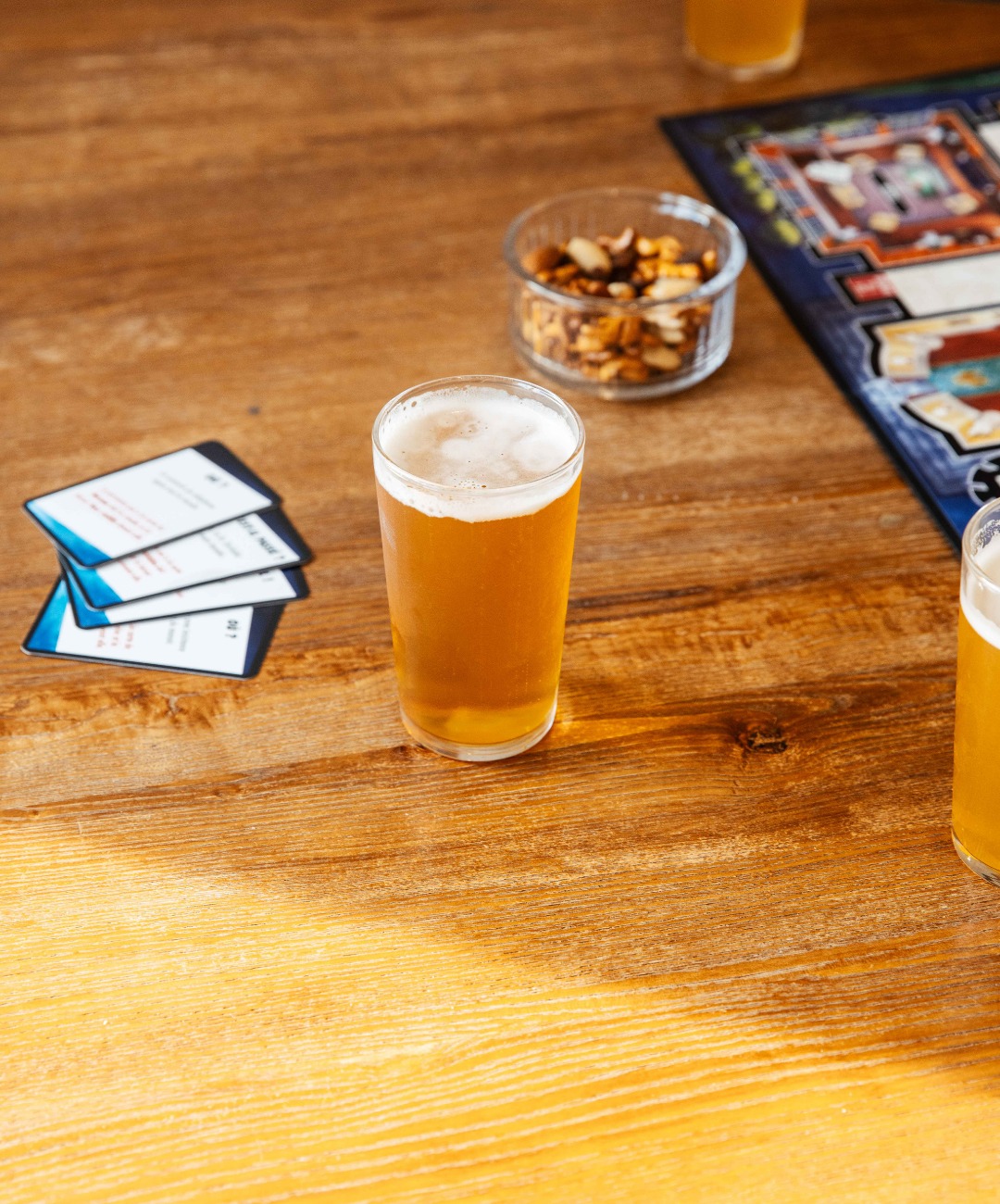 Une petite bière en afterwork ?🍺
�Venez profiter de l’ambiance conviviale du Saint Jean et de notre équipe toujours prête à vous accueillir avec le sourire. Que ce soit pour décompresser après le travail ou partager un moment entre amis, notre équipe fait de chaque instant un moment agréable. ☀️
#AfterworkBordeaux #EquipeAccueillante #LeSaintJean