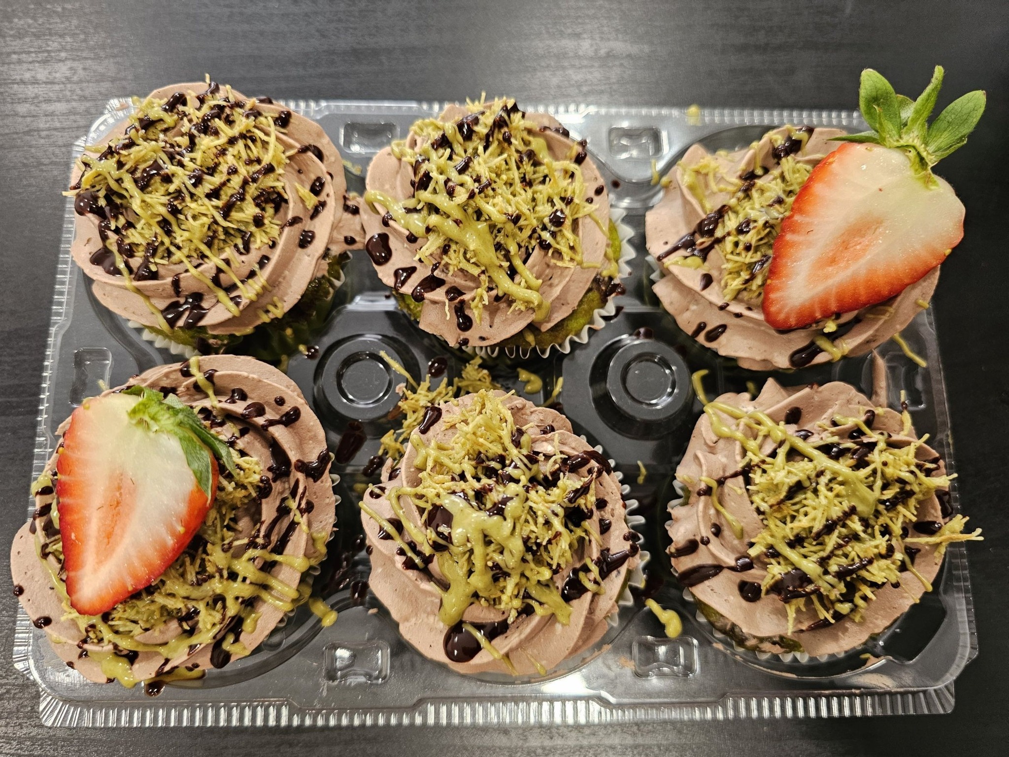 Big debate of the day!
To strawberry or not to strawberry?
What y'all think?