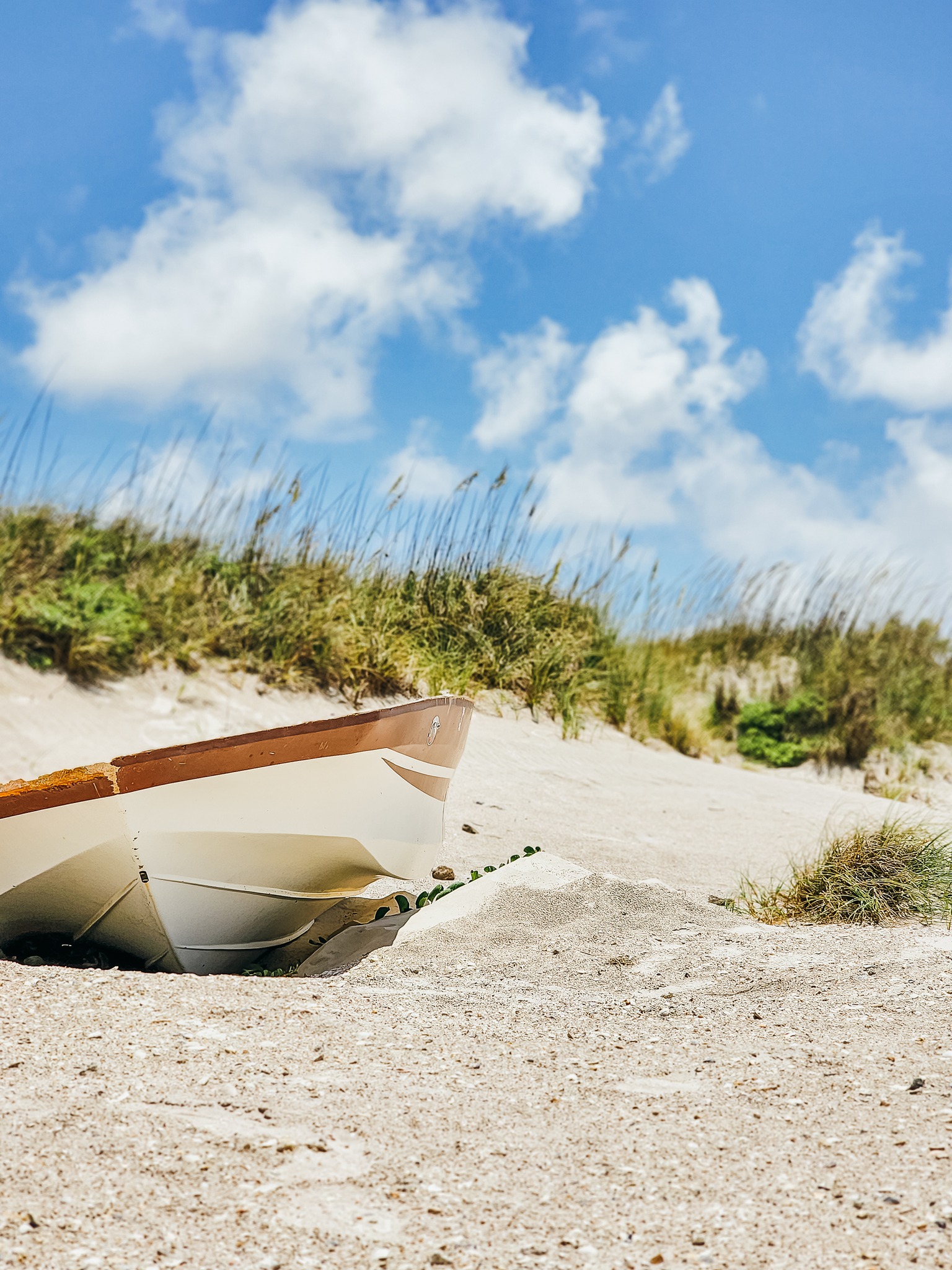 Spring break energy is fun⌠but this part might be our favorite.
Quieter beaches. Slower mornings. Breezy evenings.
Port A after spring break is kind of magic.