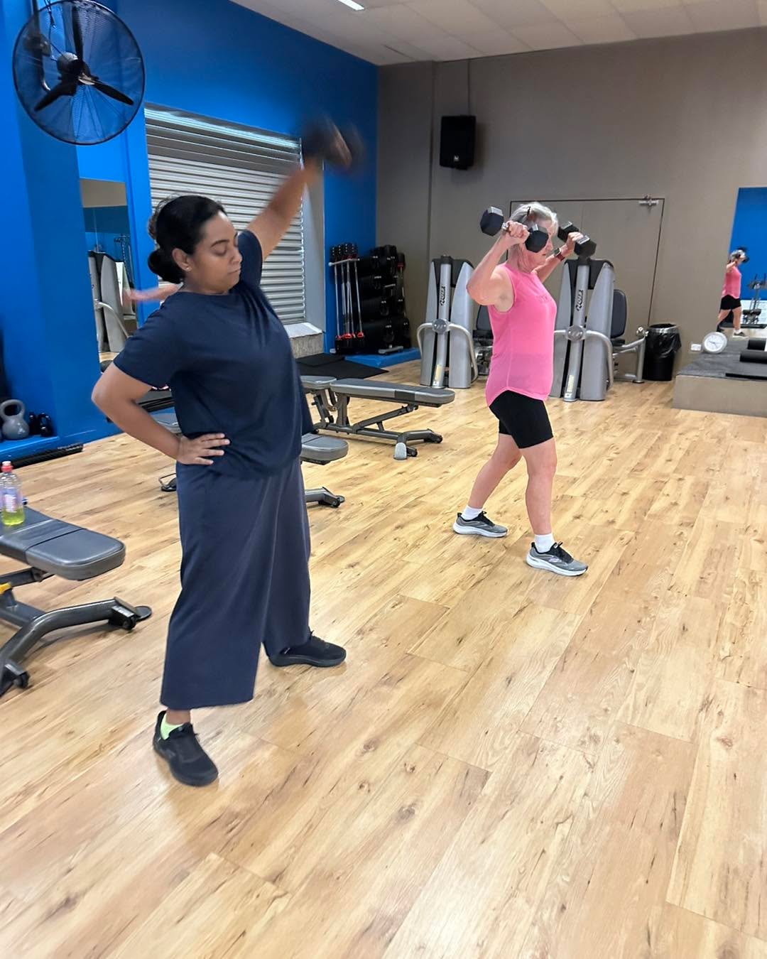 Yep… there are mirrors.
Not so you can stand there picking yourself apart.
They’re there so you can see what you’re doing and get it right.
Form. Technique. Strength.
This place isn’t about judging your body.
It’s about learning how to use it.
Safe space.
Women only.
No bullshit.
Just show up