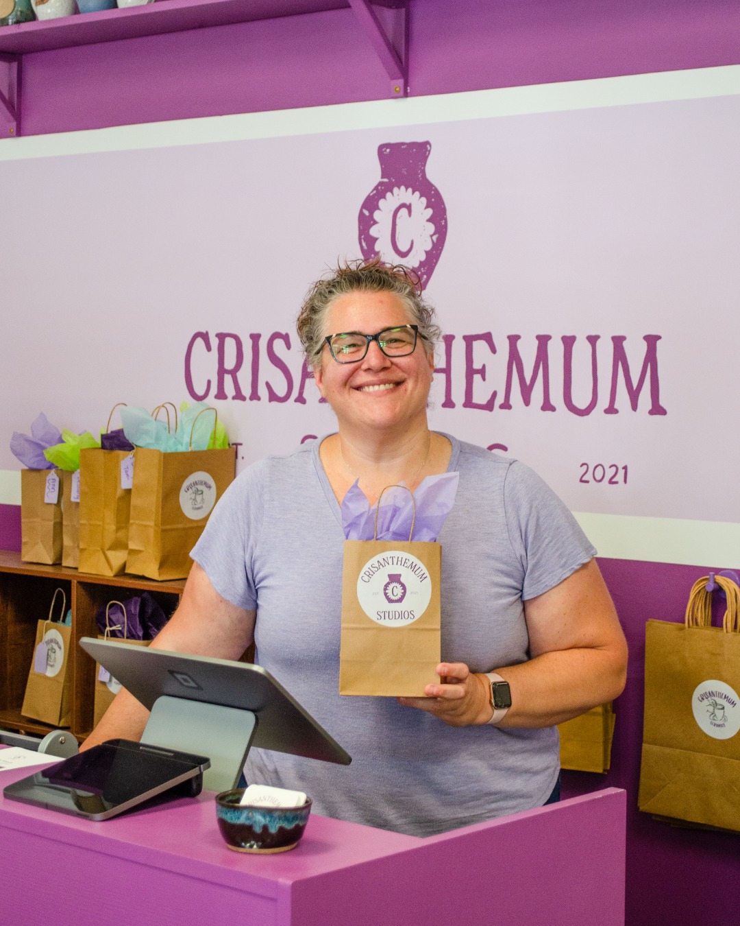 Celebrate ONE YEAR with us tomorrow! 💜 Join us for our anniversary celebration and spend the day creating, shopping, and soaking in all the magic that’s filled this space over the past year. ✨
Drop in anytime to shop or glaze-your-own, or join us for our evening workshops from 6–9 PM; First Friday Glaze & Sip with Cris or the Hand-building Floral Wall Hanger class!
We’ll have light bites, drinks, plenty of inspiration, and anniversary fun as we reflect on one amazing year of creativity, community, and growth.
WE'RE OPEN 12–8 PM
📍126 W Main St, Pilot Mountain, NC
🎟 Register for workshops here: crisanthemumstudios.com/eventcalendar
Come gather with us, support local art, and help us toast to the next chapter. We can’t wait to celebrate with you! 🥂🌿
#PilotMountainNC #ShopSmall