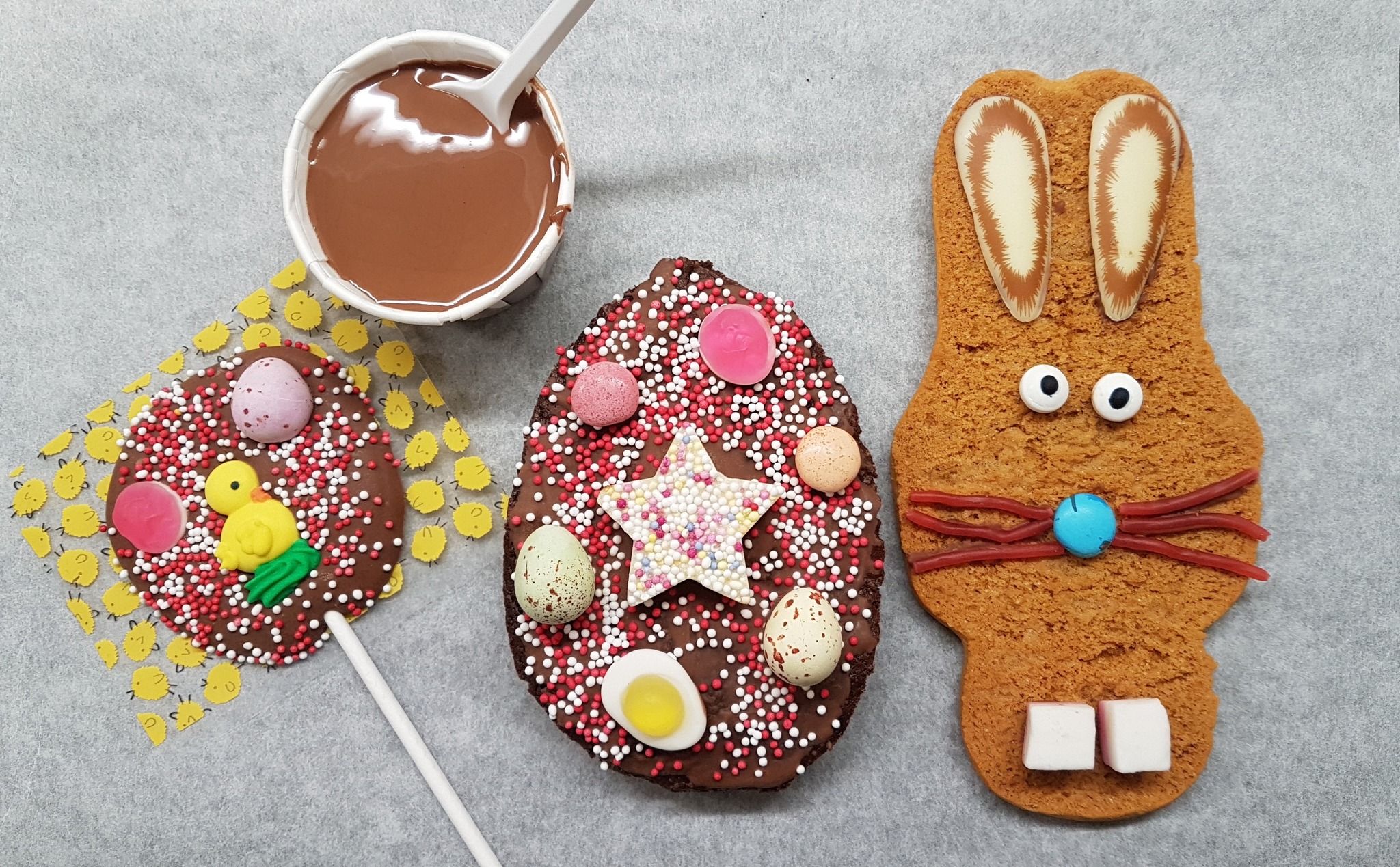 🐣🍫 Kids Easter Chocolate Workshops at Chocolate House. 🍫🐣
Looking for a fun and interactive Easter activity for the little ones? Our Kids Easter Chocolate Workshops are perfect for children aged 3+ 🎉
Here's what's in store:
✨ Make and decorate their very own chocolate lollipop with an Easter print transfer
✨ Decorate a gingerbread biscuit with Easter-themed treats (shape may vary)
✨ Get creative with an egg-shaped chocolate brownie
It's a hands-on, chocolate-filled adventure your kids will love. 😍
📌 Important Info:
👩👧 An adult must supervise their child who is participating.
🍫 Adults are free of charge (unless you want to join the fun too!).
Don't miss out, book your spot today and make this Easter extra sweet. 🐰💛
Book Here: https://tinyurl.com/5aj5t4mn
#EasterFun #ChocolateWorkshops #FamilyActivities #EasterTreats