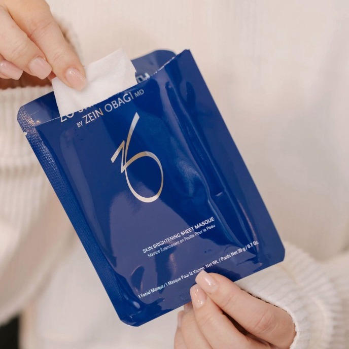 The ZO Brightening Sheet Masque is a treatment-infused sheet masque designed to visibly brighten, hydrate, and calm the skin in just one use. Powered by advanced ingredients from ZO Skin Health.
Perfect post-treatment or before an event, when your skin needs that extra glow boost.
Available in clinic now
📞 Call 604-943-9399
📧 reception@viewlaser.com