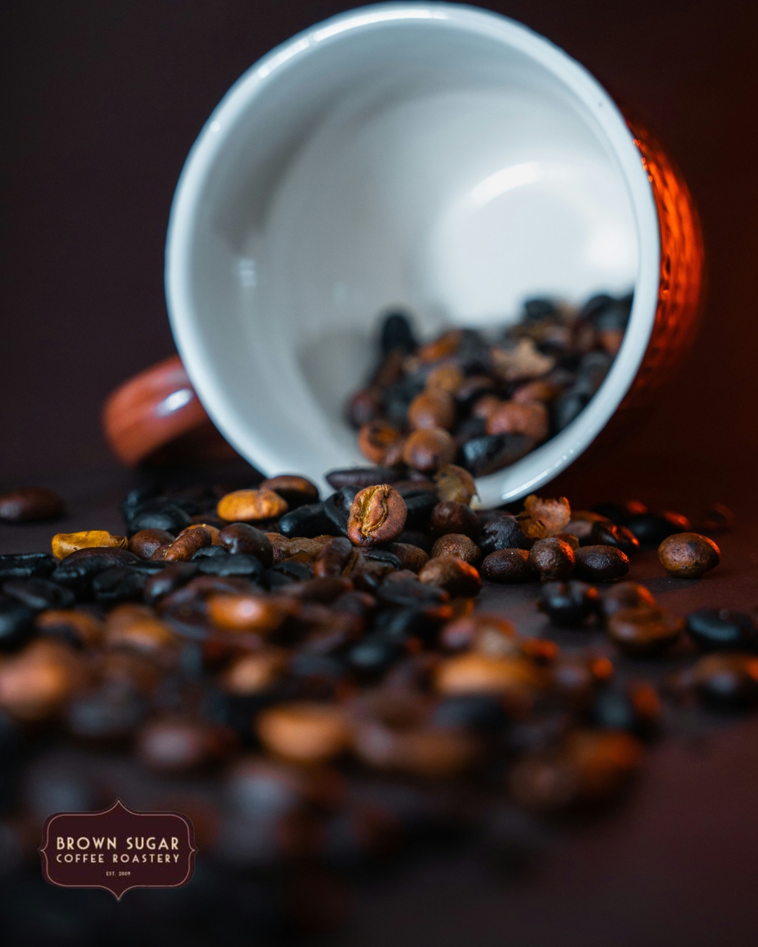 Before the first sip, there's this. 🤎
The smell that fills the room when you open the bag. The sound of the grinder. The weight of the beans in your hand.
Coffee is an experience that awakens your senses long before it fuels your day, and it starts with choosing beans that are worth your time.
Small batch. Fair Trade. Roasted to order in Wyoming. That's what we bring to every bag. ☕
Link in bio to find yours. 🌿
#CoffeeMoments #CraftCoffee #BrownSugarCoffeeRoastery #SipClean #FreshRoasted #CoffeeBeans #WyomingMade