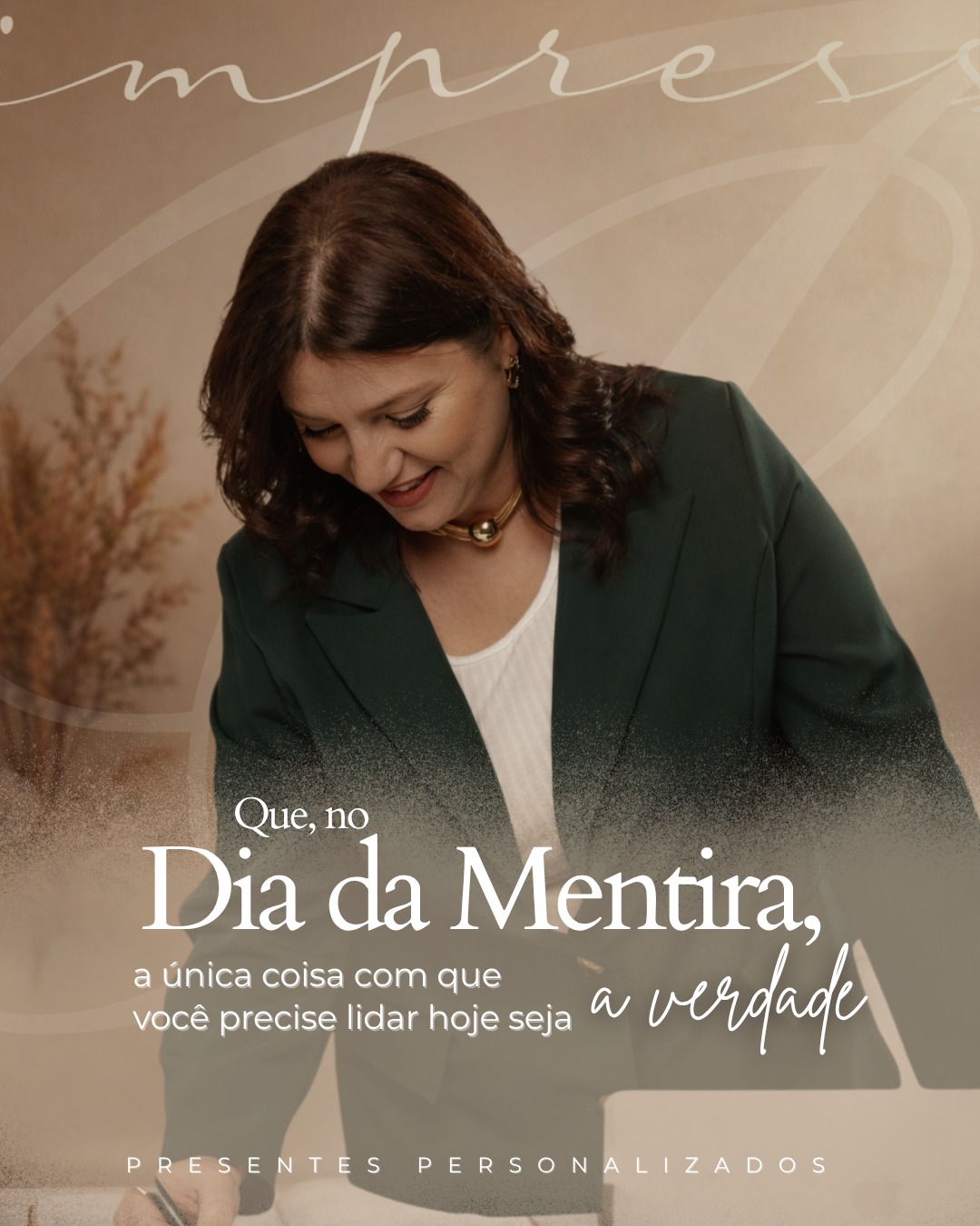 Hoje é o Dia da Mentira. E a única coisa que a Impress tem pra te oferecer é verdade mesmo.
A verdade de que cuidado não precisa ser exagerado pra ser sentido. Que uma frase certa num produto bonito chega mais fundo do que qualquer presente caro e sem intenção. Que dar atenção a quem você ama é um gesto que vale o ano inteiro, não só as datas grandes.
Por isso hoje tem cupom de verdade, sem pegadinha: usa o código VERDADE20 e ganha 20% de bônus em qualquer produto disponível em estoque no site. Válido até meia noite de hoje.
Acessa Regali perzonalizzati | Impress Design Creativo e escolhe o seu. 🤍