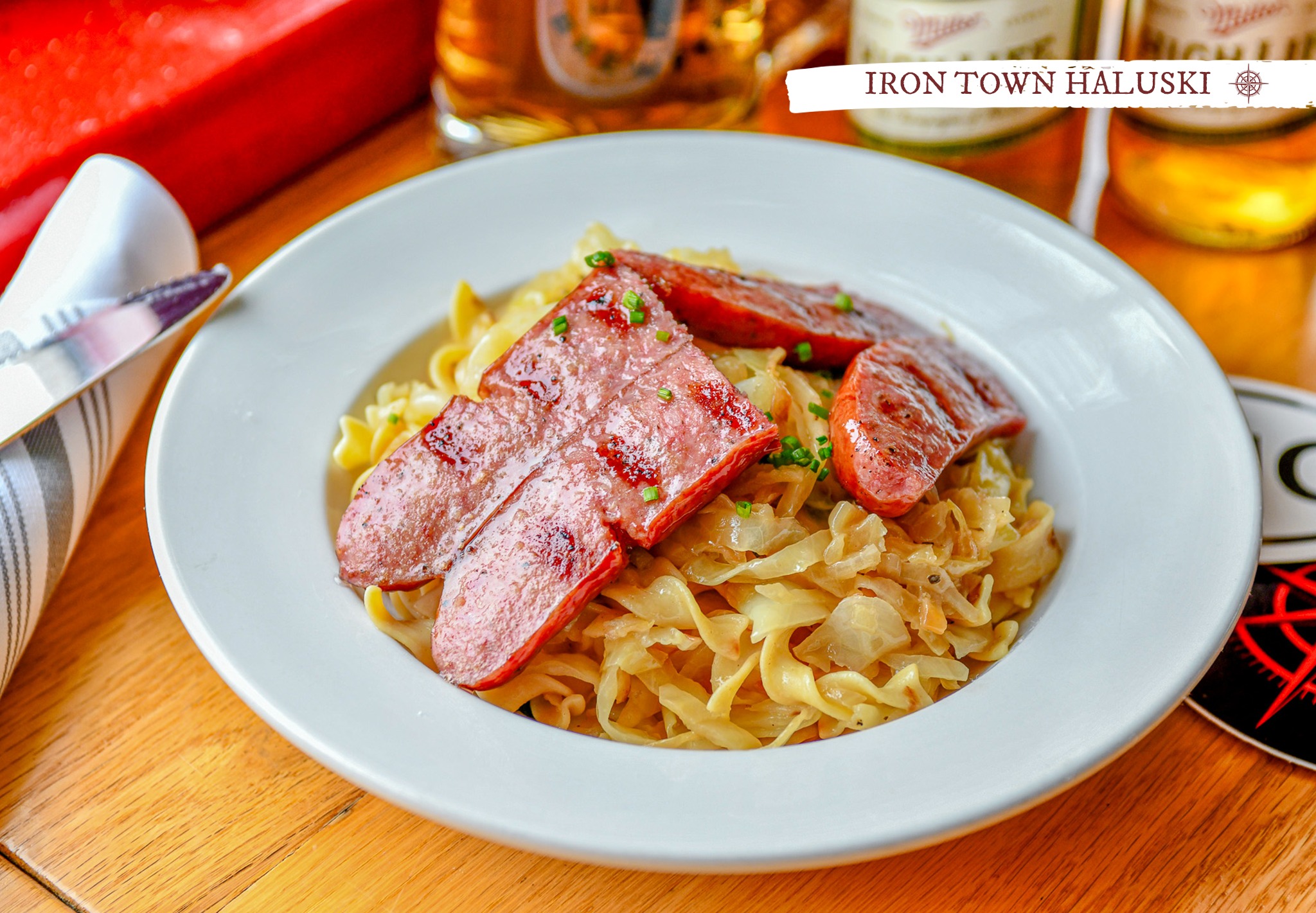 Local meat. Local bread. Local vegetables. This isn’t just supper, this is what supporting your community tastes like.
.
.
.
.
#AppalachianEats
#ElevatedAppalachian
#EatLocalWV
#WVFoodways
#TasteWV
#FarmToTable
#DowntownWheeling
#WildAndWonderfulFood
#HandcraftedFood
#SupportSmallBusiness
#GoodEatsOnly
#TheVagabondWay
#AppalachianComfort