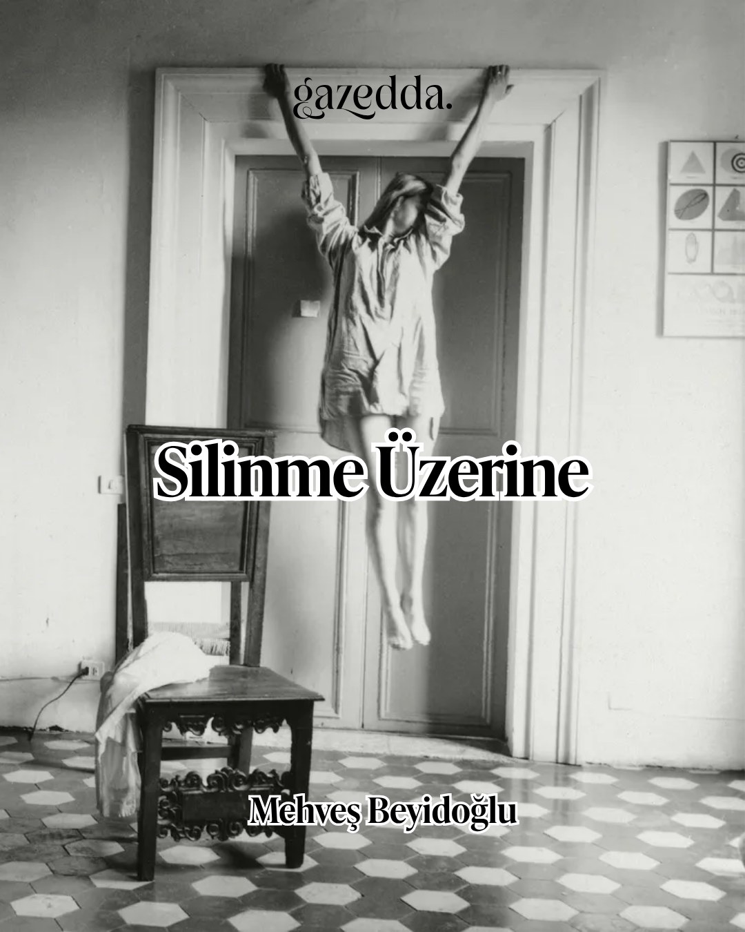 ✍️ Mehveş Beyidoğlu yazdı:
👉🏻Francesca Woodman’ın fotoğraflarına bakarken insan önce şunu fark eder:
Burada bir beden vardır ama tam değildir.
Bir yüz görünür ama net değildir.
Bir kadın vardır ama sanki aynı anda hem orada hem de çekilmek üzeredir.
Woodman’ın dünyasında yalnızlık bir bekleme hali değildir.
Burada mesele beklemek değil, silinmemektir.
👆Yazının tamamını profildeki linkten okuyabilirsiniz
#francescawoodmanphotography #fotoğrafçılık #psikoloji #kadın ✍️ Mehveş Beyidoğlu yazdı:
👉🏻Francesca Woodman’ın fotoğraflarına bakarken insan önce şunu fark eder:
Burada bir beden vardır ama tam değildir.
Bir yüz görünür ama net değildir.
Bir kadın vardır ama sanki aynı anda hem orada hem de çekilmek üzeredir.
Woodman’ın dünyasında yalnızlık bir bekleme hali değildir.
Burada mesele beklemek değil, silinmemektir.
👆Yazının tamamını profildeki linkten okuyabilirsiniz
#francescawoodmanphotography #fotoğrafçılık #psikoloji #kadın