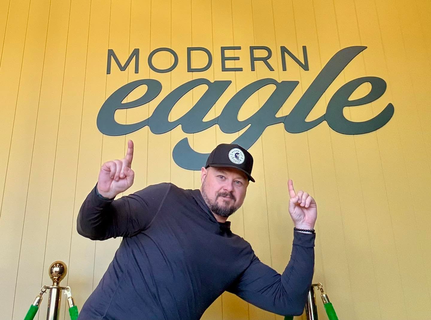 Our first day w/ moderneaglegolf and it was a relaxing, āall about MEā session, working on some short game and taking āer easy!
Come see what Modern Eagle offers, you wonāt be disappointed!
#golflifestlye #smallbusinesses #golfswing #pga #hoodie #shirt #social #golf #hat #golfer #fashion #golfers #local #puttercoverswag #cover #collection #drop #pgatour #drip #puttercover #travel #golflife #golfing