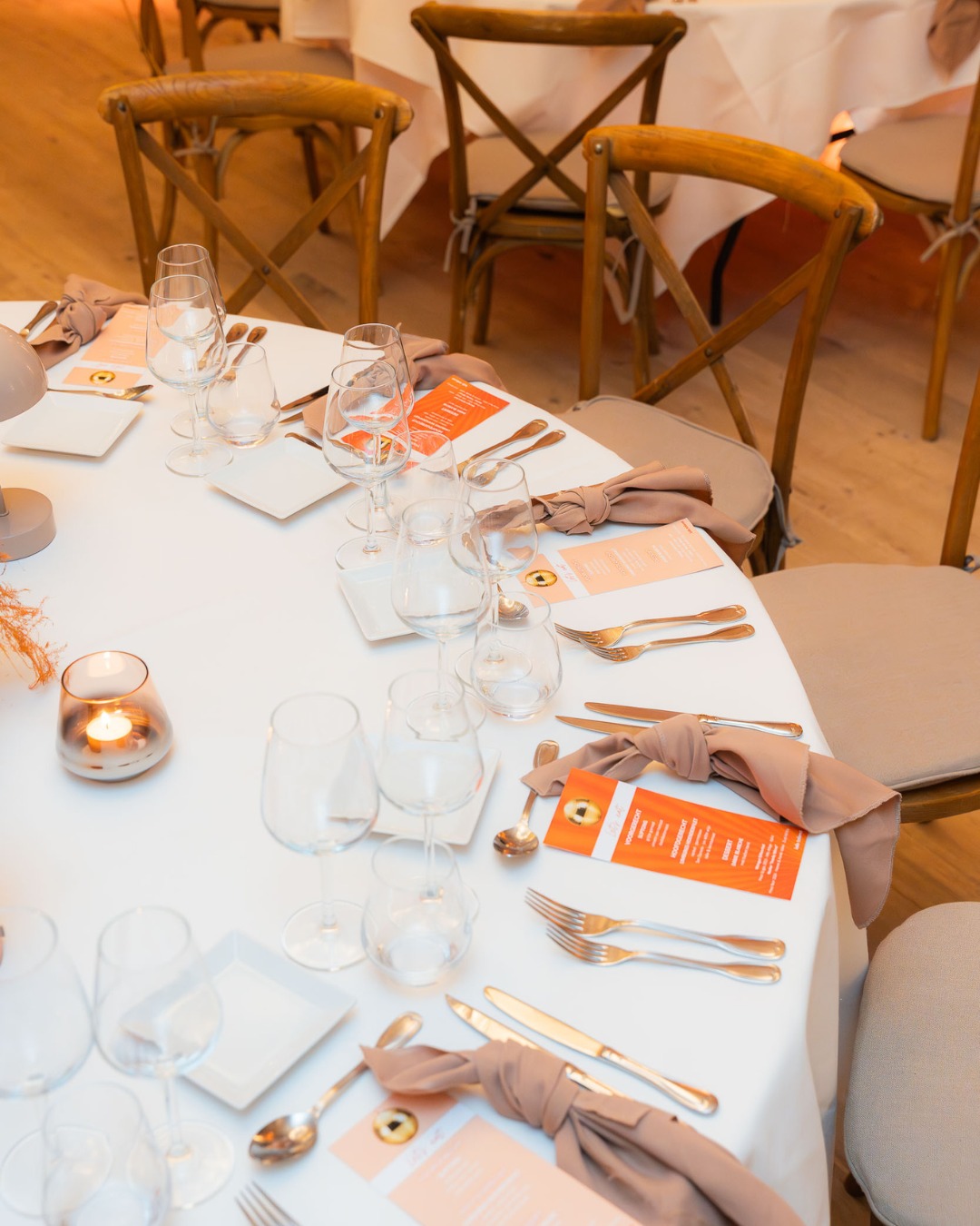 Een warm ontvangst en een avond vol sfeer en samenzijn,
bij Cachecour krijgt elk personeelsfeest een eigen karakter.
Verbinding, sfeer en kwaliteit; tot in de kleinste details. ✨
#trouwfeest #evenement #kachetvenue #houthalenhelchteren