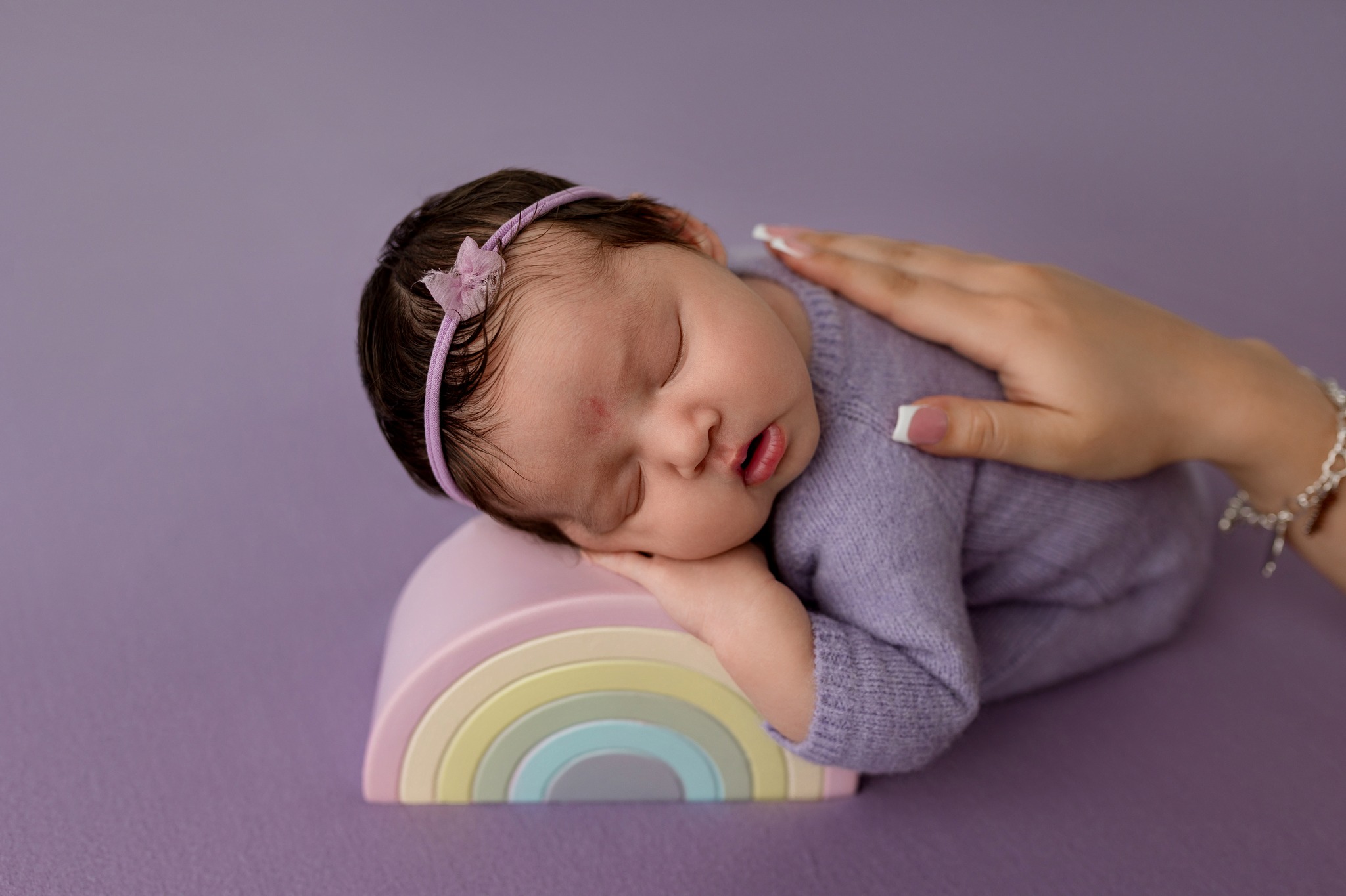 The Sweetest little rainbow baby!
I LOVE how mom wanted to preserve this sweet gals little stork bite in her final edits!
.
.
If you have hit your SECOND trimester and are looking for YOUR newborn photographer, I would LOVE to be your gal!
.
.
Janellemcdonnellphotography.com