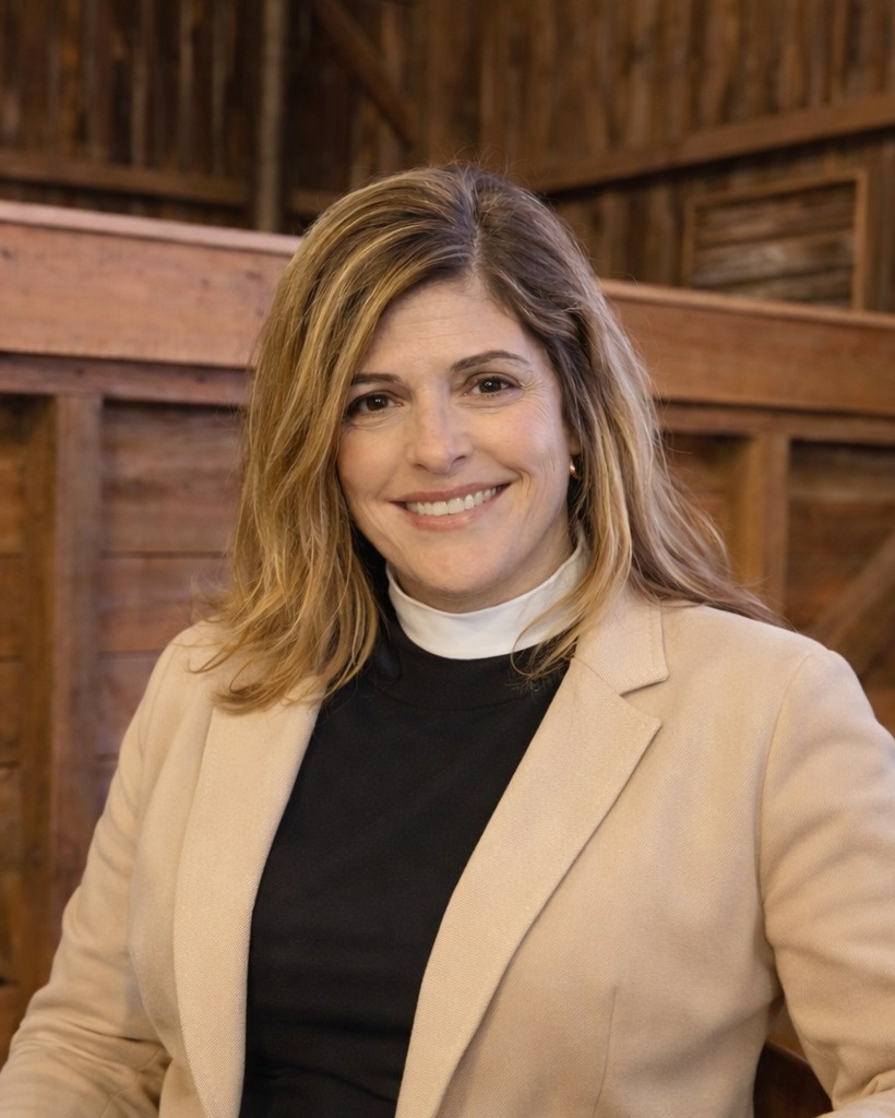 Archdeacon Denise Closes Out Christ Church's 2026 WELS Series
The presentation portion of the evening will be on Zoom, so if you can't make it in person, email us at info@christchurchcolumbia.org, and we'll send you the details.a chance to catch this final session - tonight, we welcome Archdeacon Denise Schiavone back to Christ Church to present her perspective on our 2026 Spiritual Life Theme: "Building Relationships through LOVE," with the meal provided by the Christ Church Spiritual Life Commission. We begin at 6:30 p.m. with a communal supper in the Great Hall, followed by our guest presenter. The evening then concludes with a brief, informal Eucharist.
The presentation portion of the evening will be on Zoom, so if you can't make it in person, email us at info@christchurchcolumbia.org and we'll send you the details.
�There's no other series like this at Christ Church, and we highly encourage you to gather with us for this unique discussion and fellowship.
And view our Holy Week and Easter schedule at www.christchurchcolumbia.org/holyweek