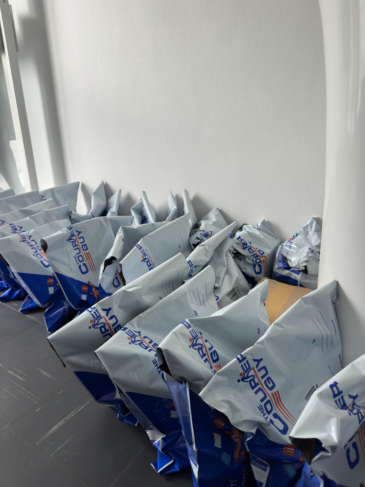 Orders have been packed and the couriers are on the move!📦 Over the past few weeks, ReleaseSCE has been out of stock and our team has been working through a high volume of backlogged orders.
Thank you for patience, your understanding and for trusting Release SCE during the delay. We appreciate you more than you know!💙
www.releasesce.com