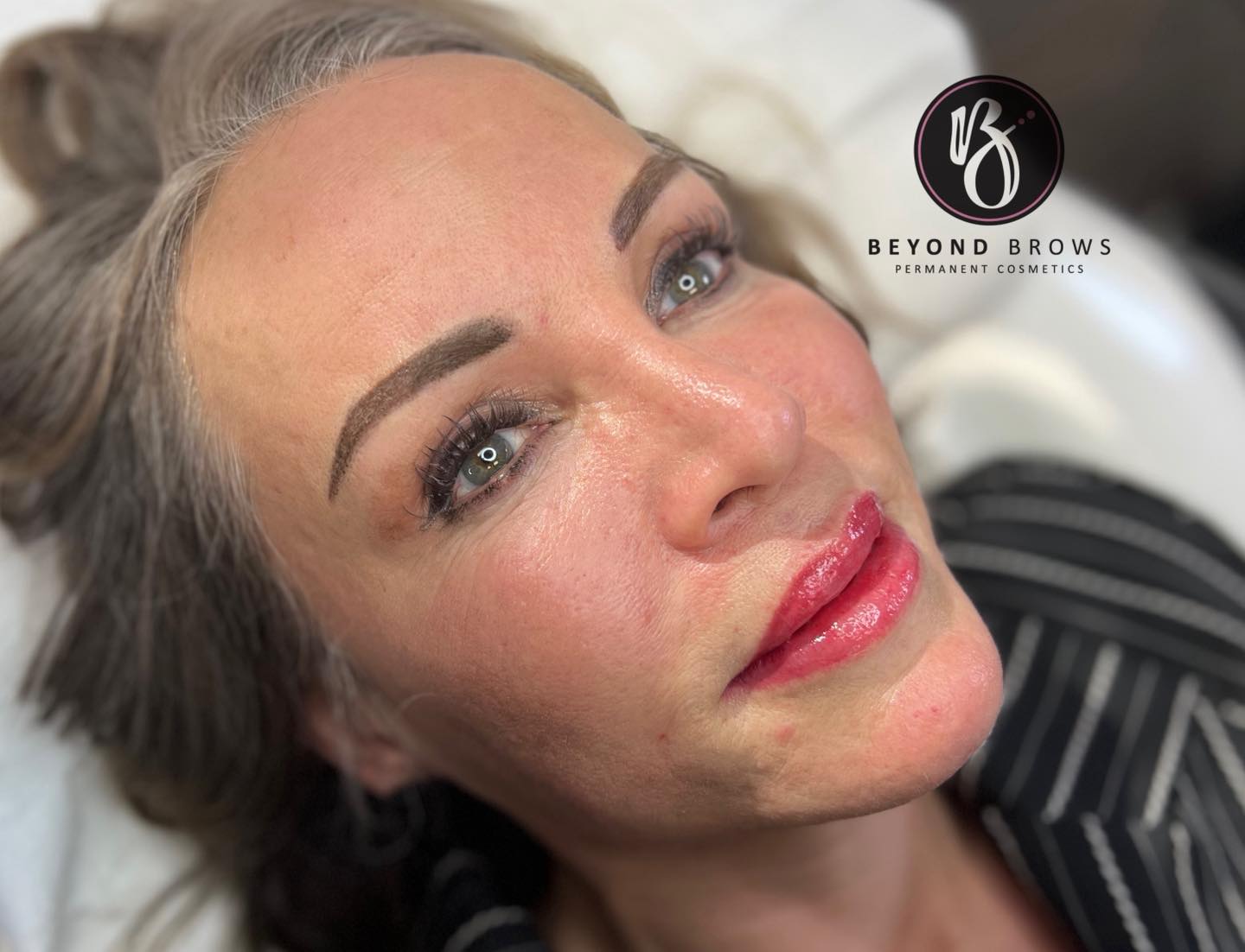 A beautiful powder eyebrow and lip color refresh for my gorgeous client and friend !!
This appointment was so good for my soul 💕💗.
Book with Marlana⬇️
📲570-768-6787
www.bbpermanentcosmetics.com
#beyondbrows
#lewisburgpa