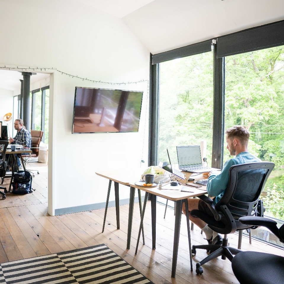 April feels like a good point to get things sorted.
The first few months can feel a bit all over the place… but now things start to settle, and it’s a good time to get some structure back into your days.
If you’ve been meaning to find a better place to work from, this is your nudge :)
Trial day’s on the bio link.
#coworkingdevon #devonbusiness #remotework #freelancersuk