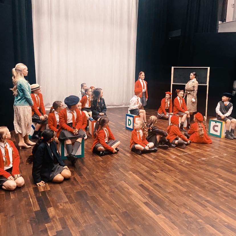Sneak peek of our rehearsal from last night- huge well done to everyone.
We can’t wait for the shows on Saturday!
Grab your tickets here if you haven’t already!
https://www.ticketsource.com/whats-on?q=Walkhouse
♥️🩷🩵💙💙