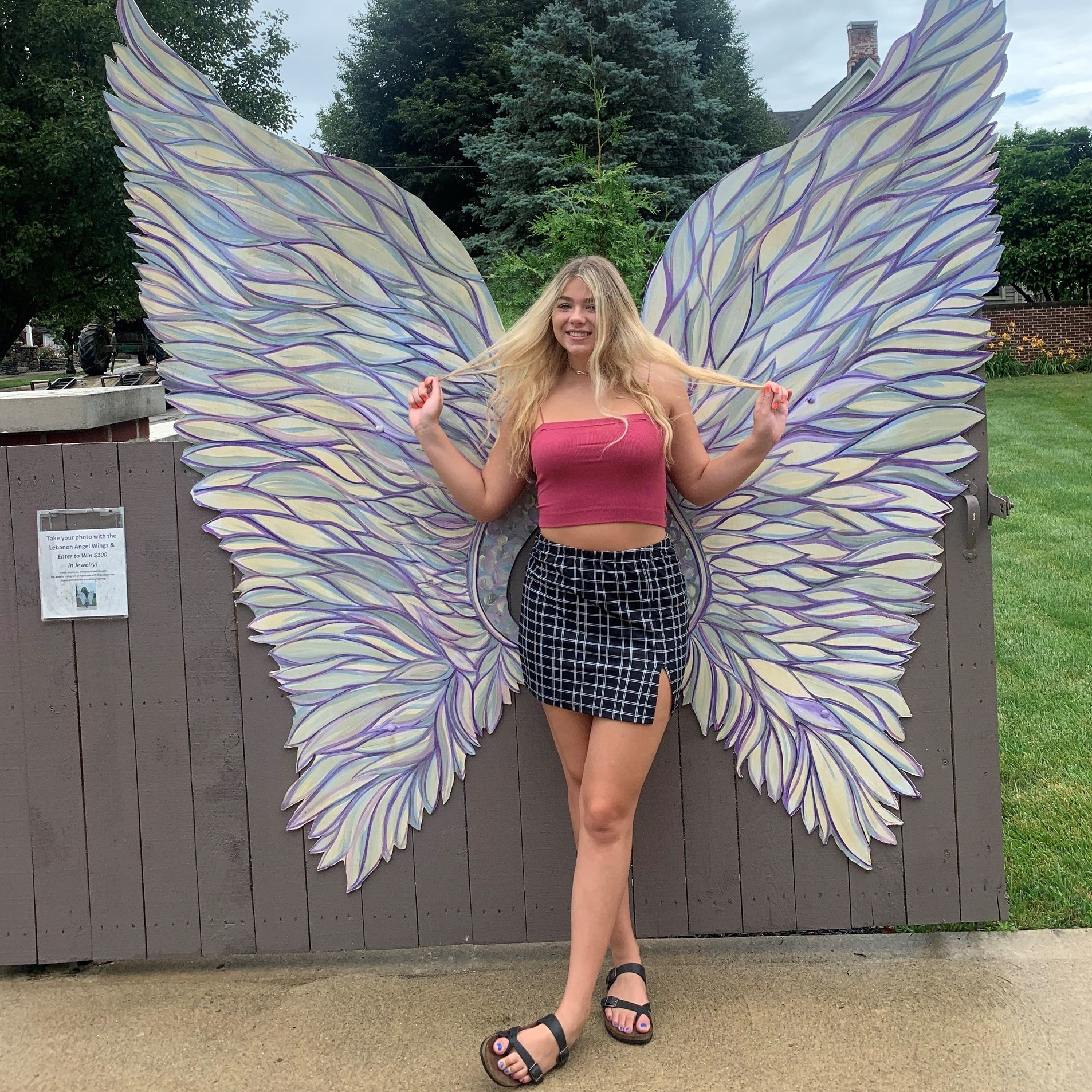 Handmade jewelry and accessories! We will reopen Saturday April 4, Noon-5PM. Back to regular hours after that, Fridays & Saturdays 12-5PM. We have nice new steps and porch! Hand Crafted For Your Heart's Delight!