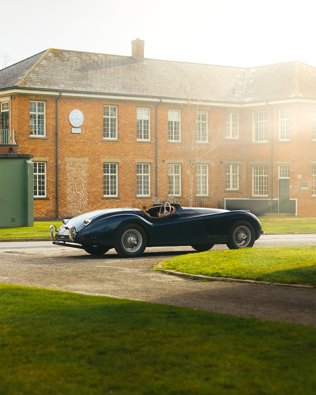 This Jaguar XK120 is currently being run in with gentle miles following a full restoration, ahead of this year’s Mille Miglia – the legendary regularity race for historic cars that passes through some of the most beautiful parts of Italy.
At this stage, the focus is on careful use and regular inspection, allowing systems to settle and ensuring the car is ready for reliable long-distance running. Rally equipment will be fitted once an entry is confirmed.
If you’re planning to compete in an organised rally, get in touch to discuss your vehicle preparation requirements.
#Kingsbury #KingsburyRacing #JaguarXK120 #Jaguar